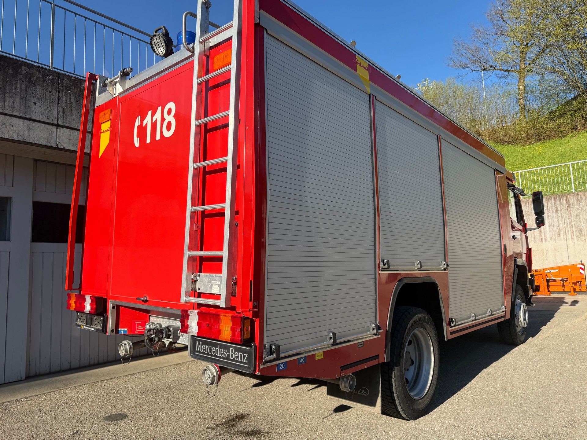 MERCEDES-BENZ 4x4 1224 AF-image-3