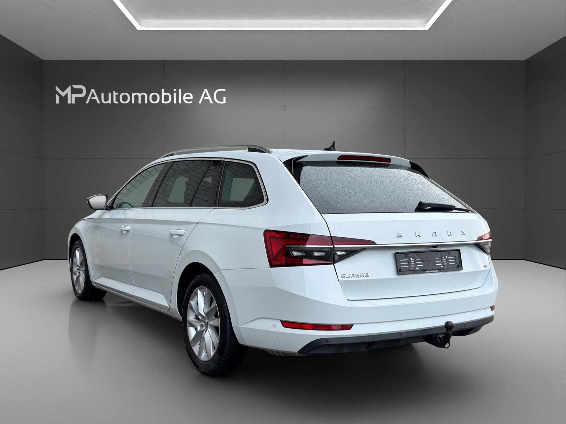 SKODA Superb Combi 2.0 TDi Style 4x4 DSG-image-4