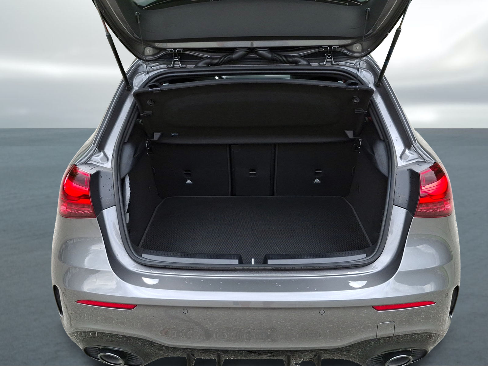 MERCEDES-BENZ A AMG 35 4Matic 8G-DCT-image-12