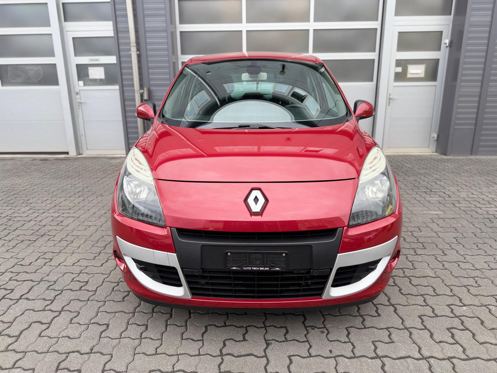 RENAULT Scénic 2.0 16V Dynamique X-Tronic CVT-showroom-element-2