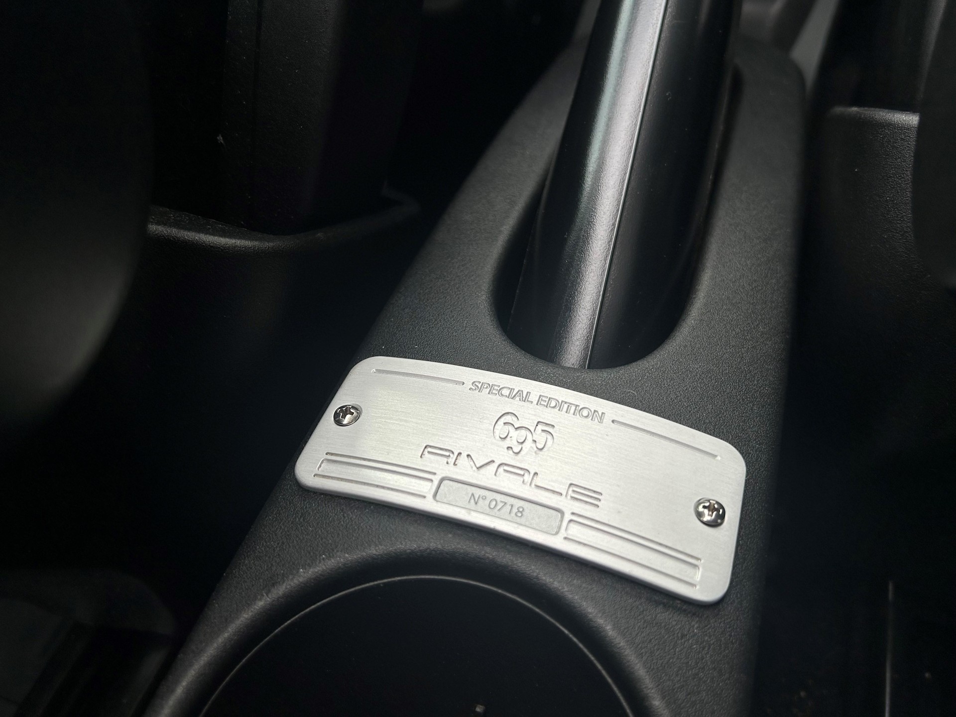 FIAT 695 C Abarth 1.4 T-Jet 180 Rivale-image-8