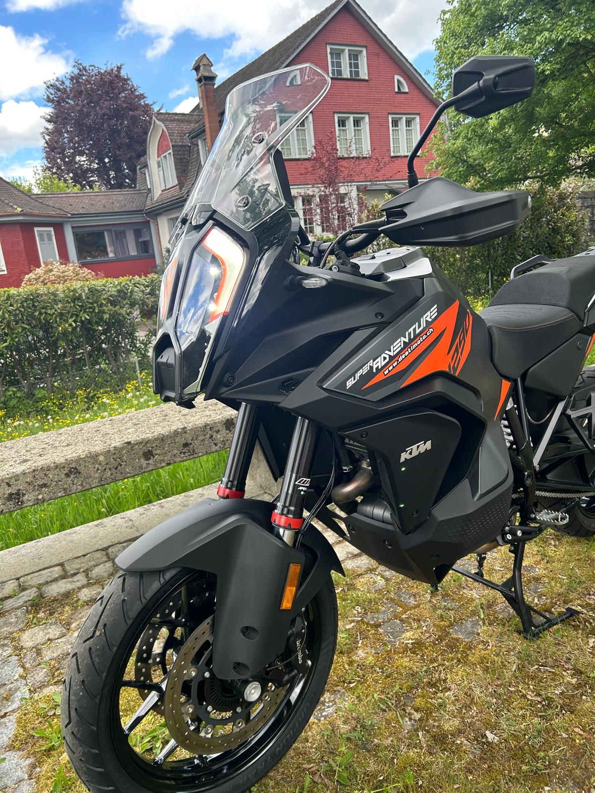 KTM 1290 Super Adventure S-image-8