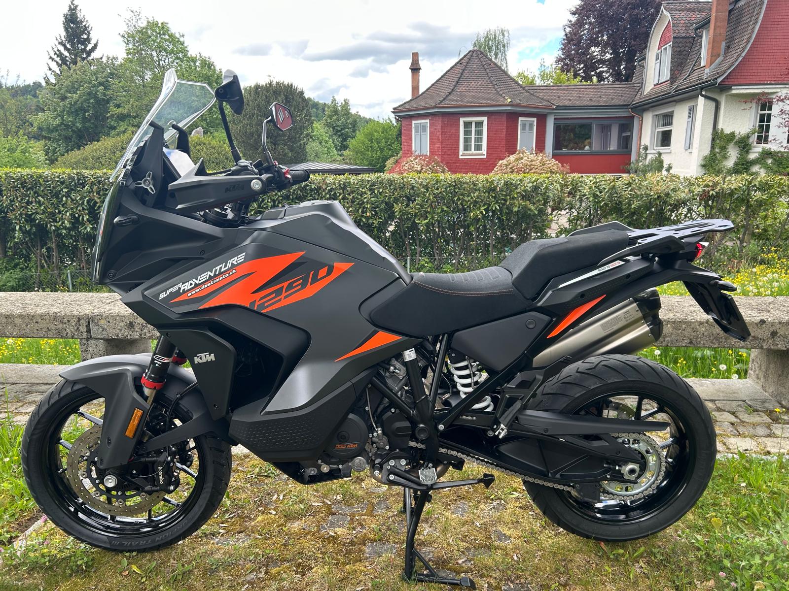 KTM 1290 Super Adventure S-image-1