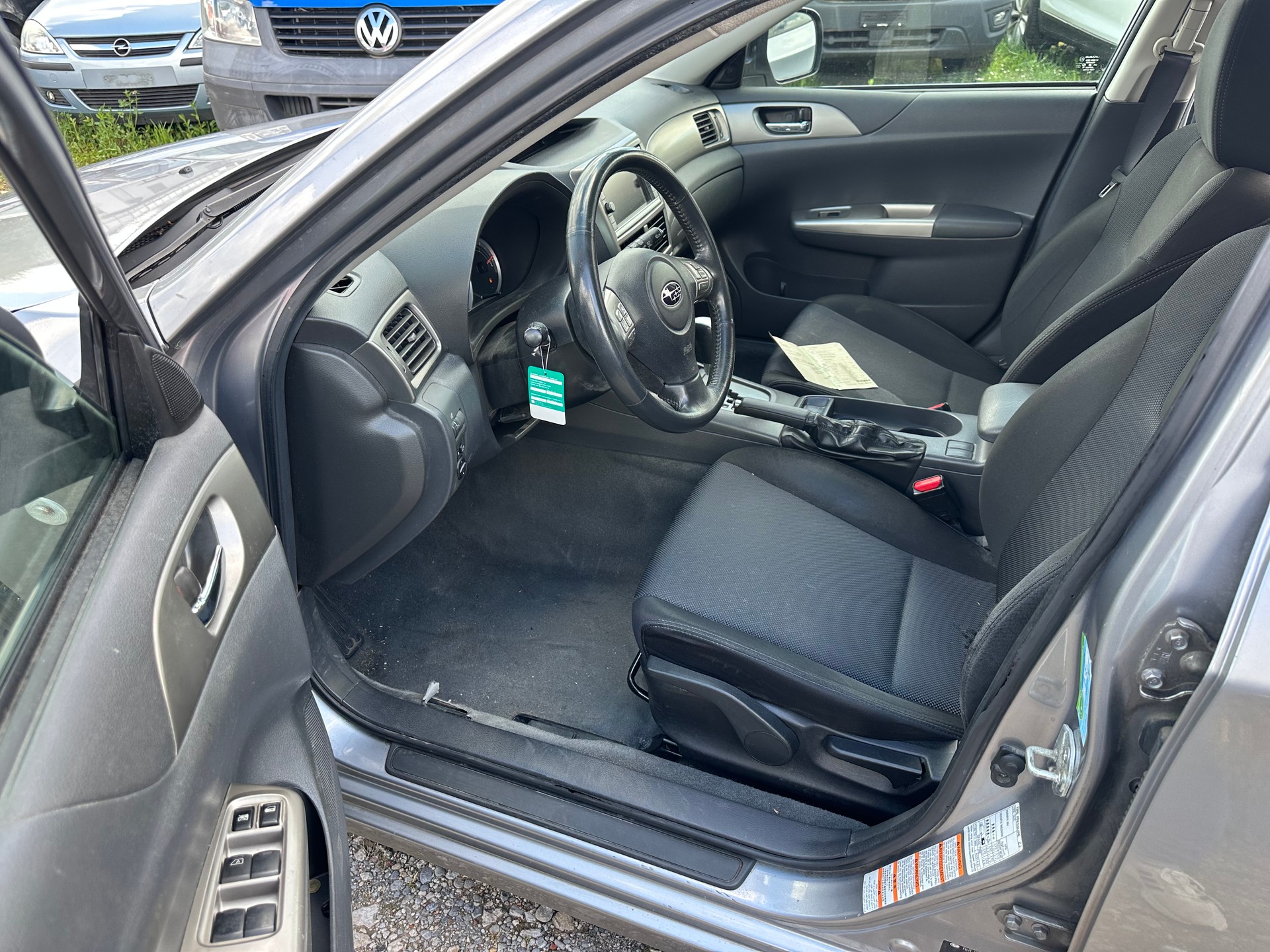 SUBARU Impreza 2.0R Comfort Automatic-image-8
