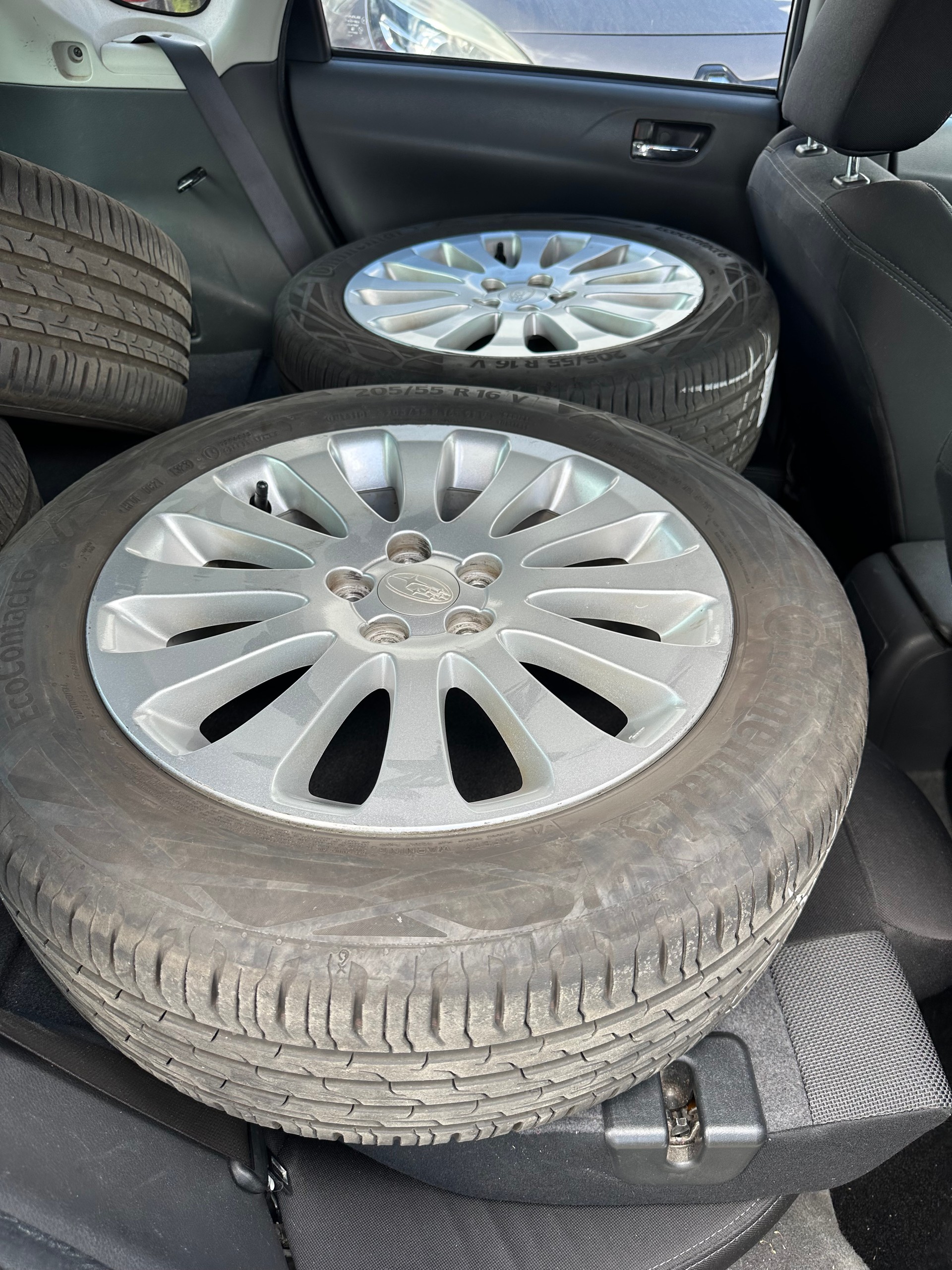 SUBARU Impreza 2.0R Comfort Automatic-image-4