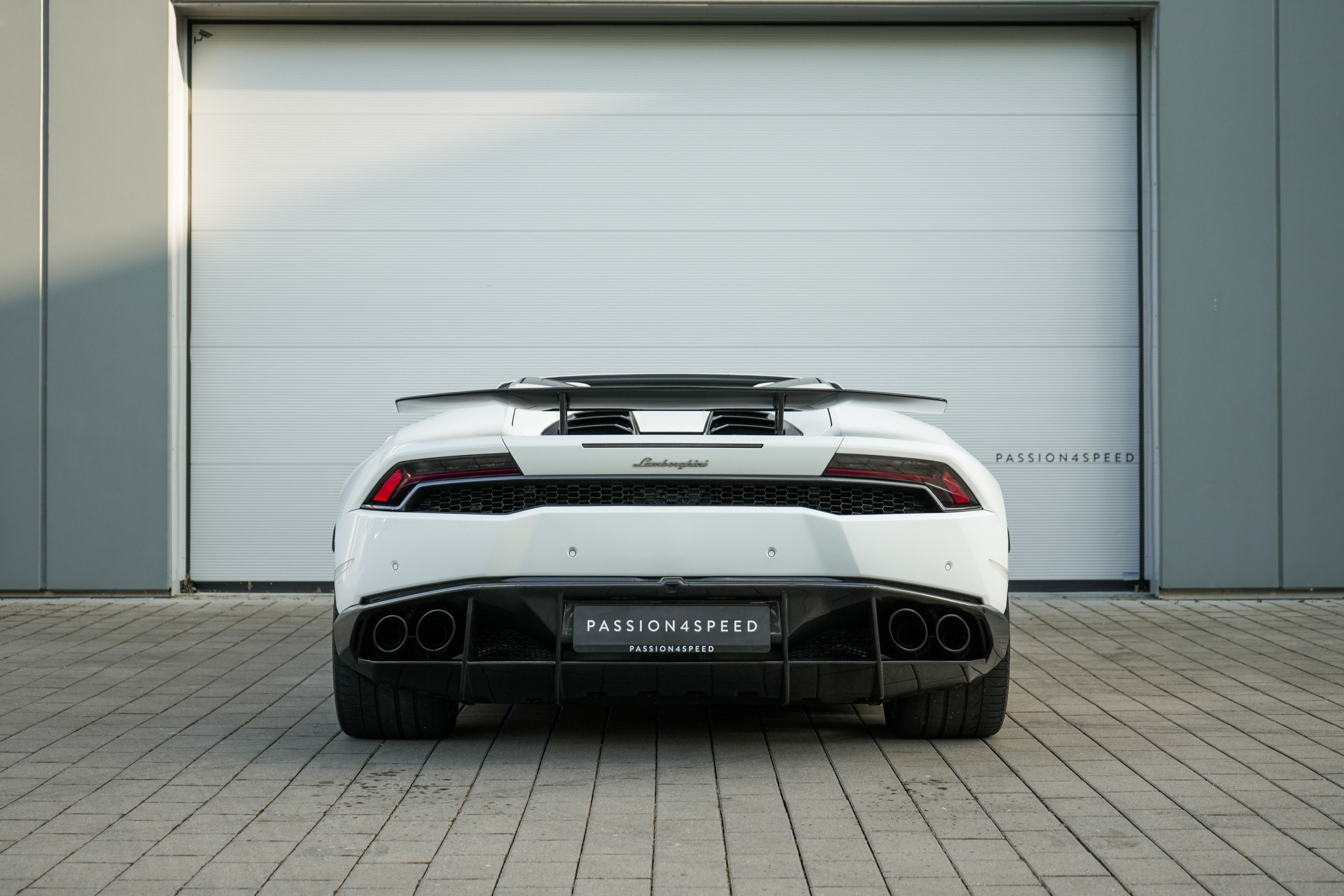 LAMBORGHINI Huracan LP610-4 Spyder DCT-showroom-element-3