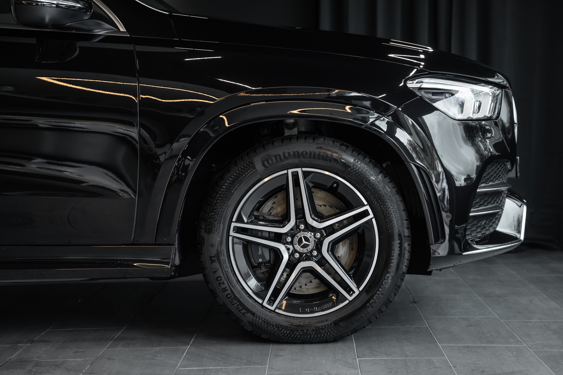 MERCEDES-BENZ GLE 450 4Matic AMG Line / CH Auto / Burmester / Schiebedach / Massagesitze / Lenkradheizung /-image-3