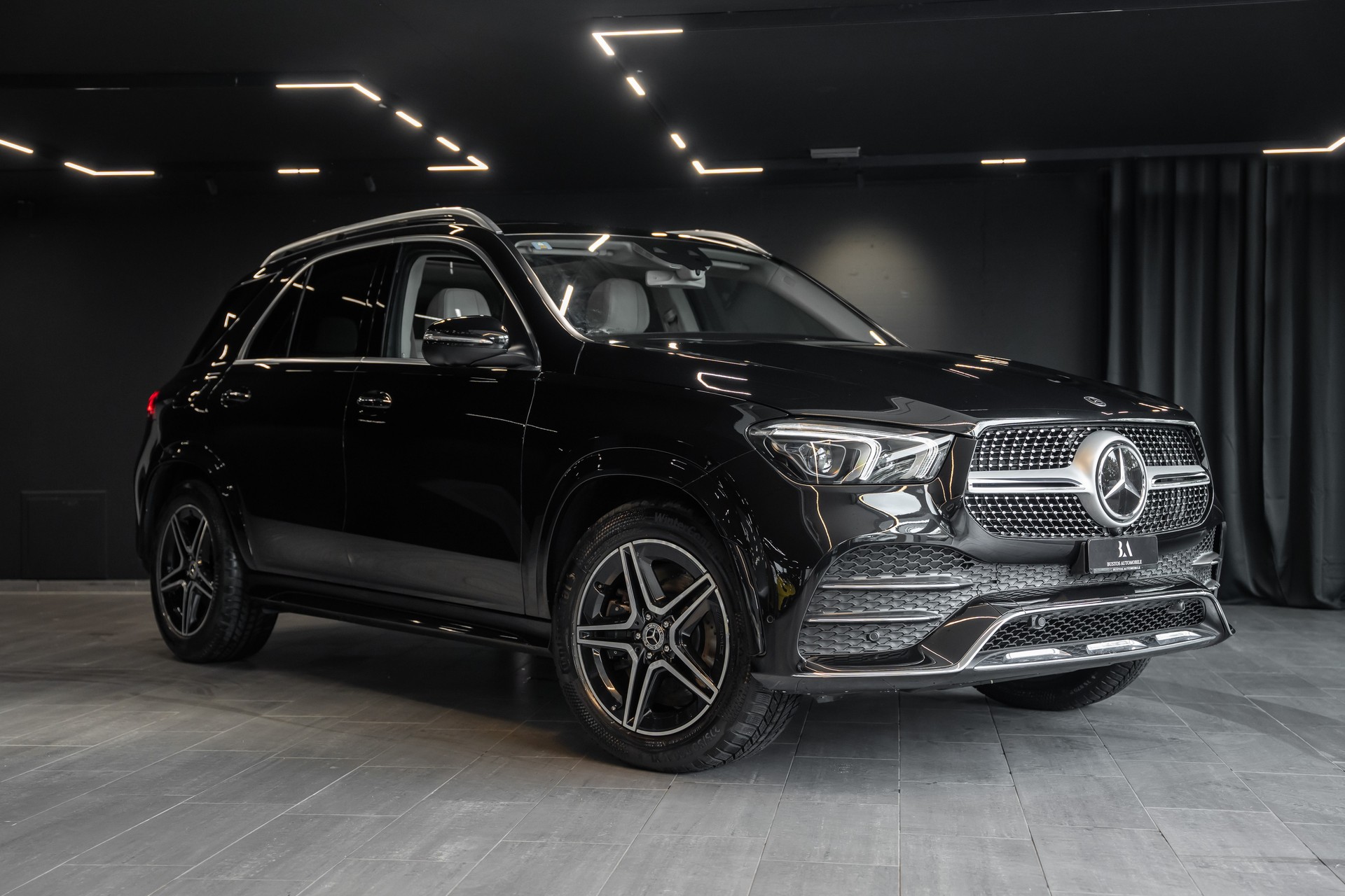 MERCEDES-BENZ GLE 450 4Matic AMG Line / CH Auto / Burmester / Schiebedach / Massagesitze / Lenkradheizung /