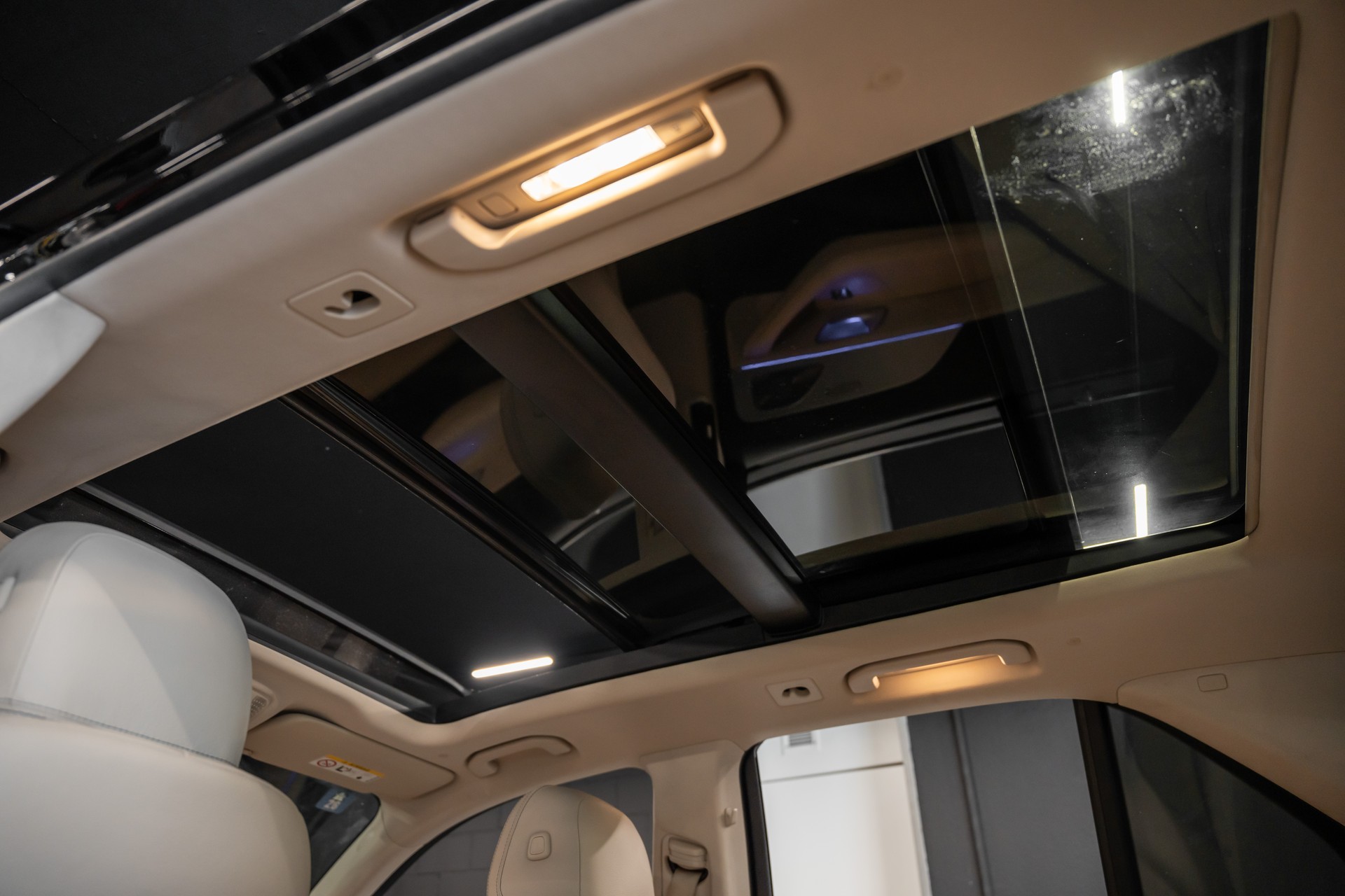MERCEDES-BENZ GLE 450 4Matic AMG Line / CH Auto / Burmester / Schiebedach / Massagesitze / Lenkradheizung /-image-12