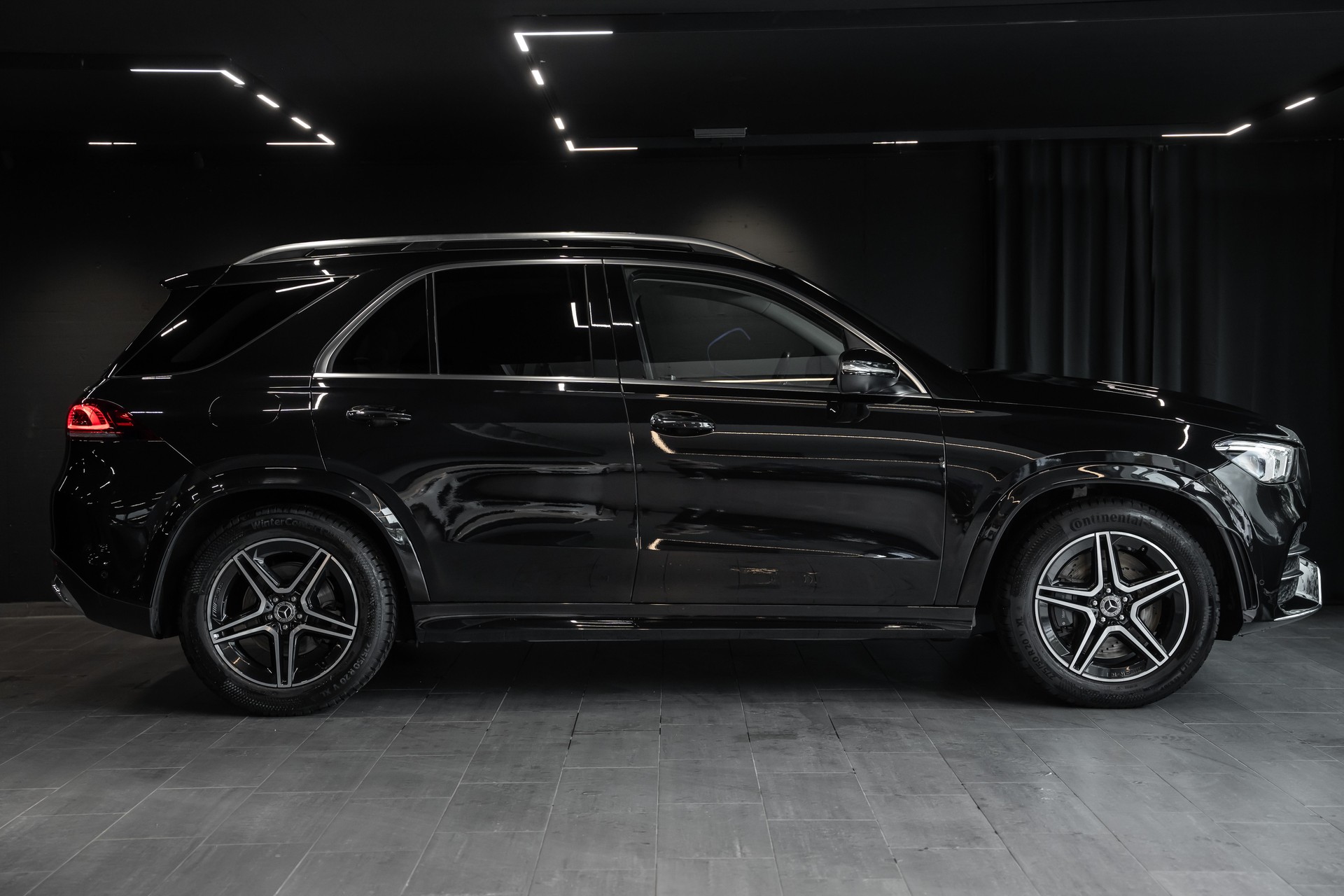 MERCEDES-BENZ GLE 450 4Matic AMG Line / CH Auto / Burmester / Schiebedach / Massagesitze / Lenkradheizung /-image-2