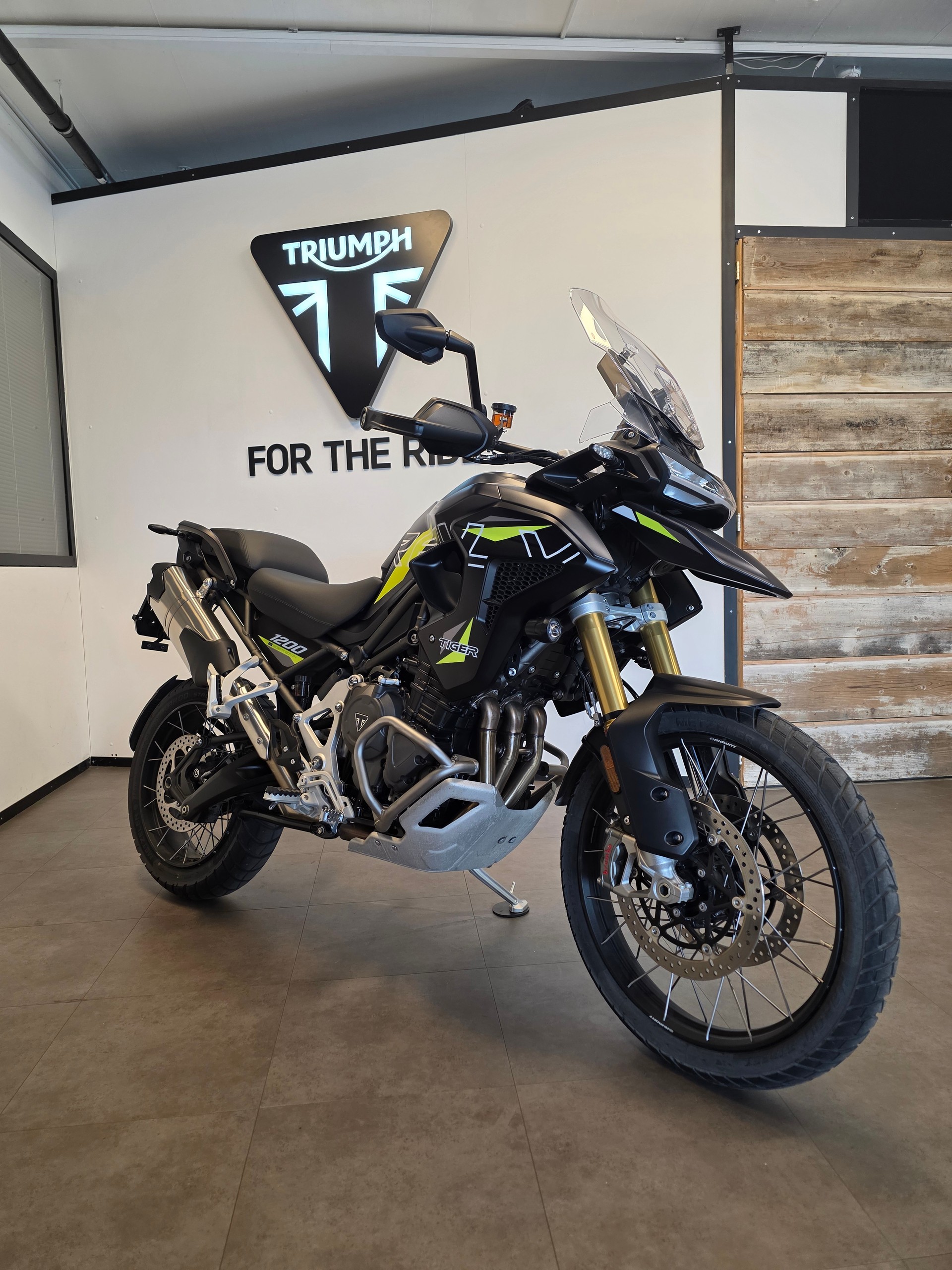 TRIUMPH Tiger 1200 Desert Edition