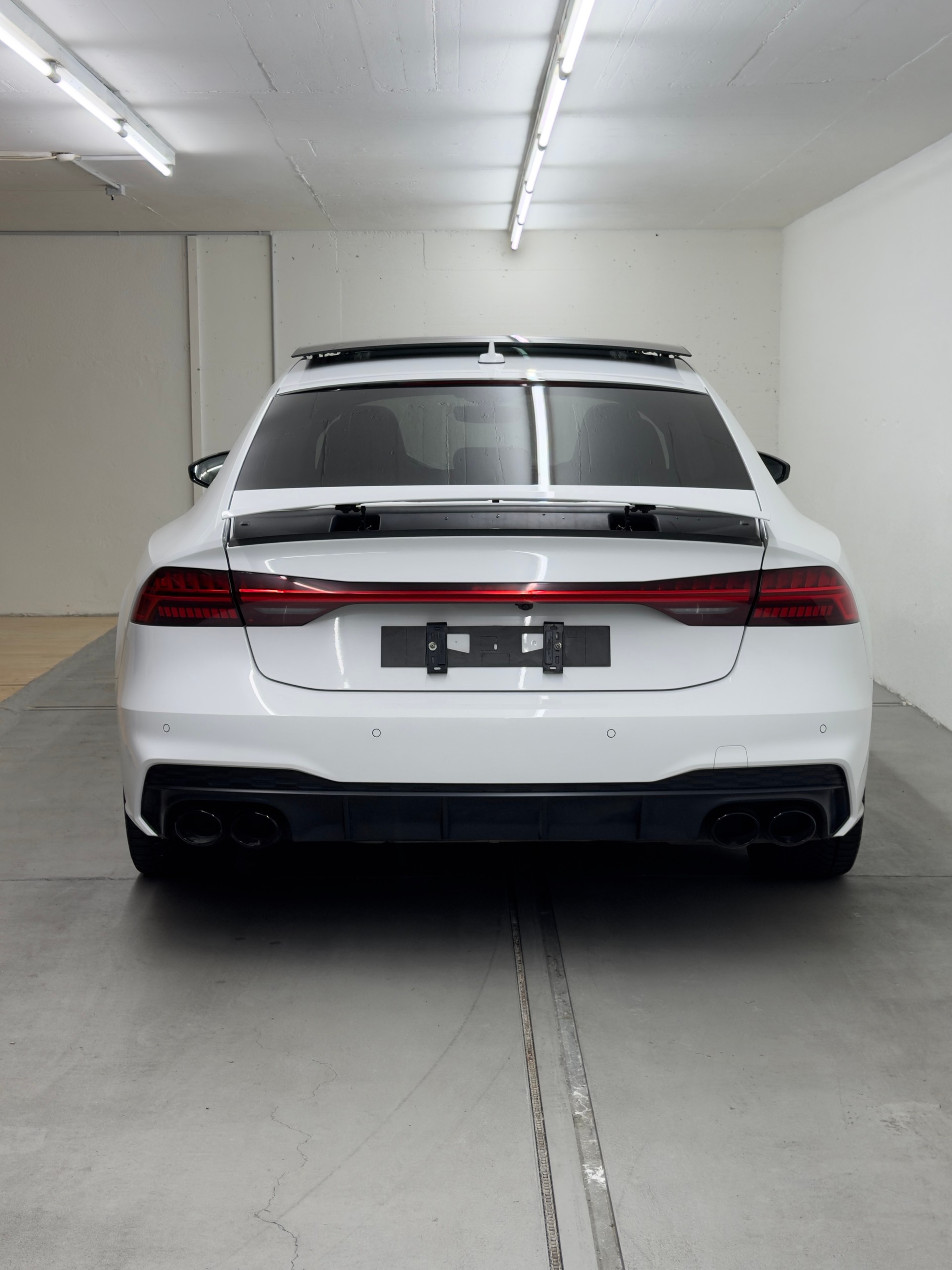AUDI S7 Sportback TDI quattro S-tronic-image-5