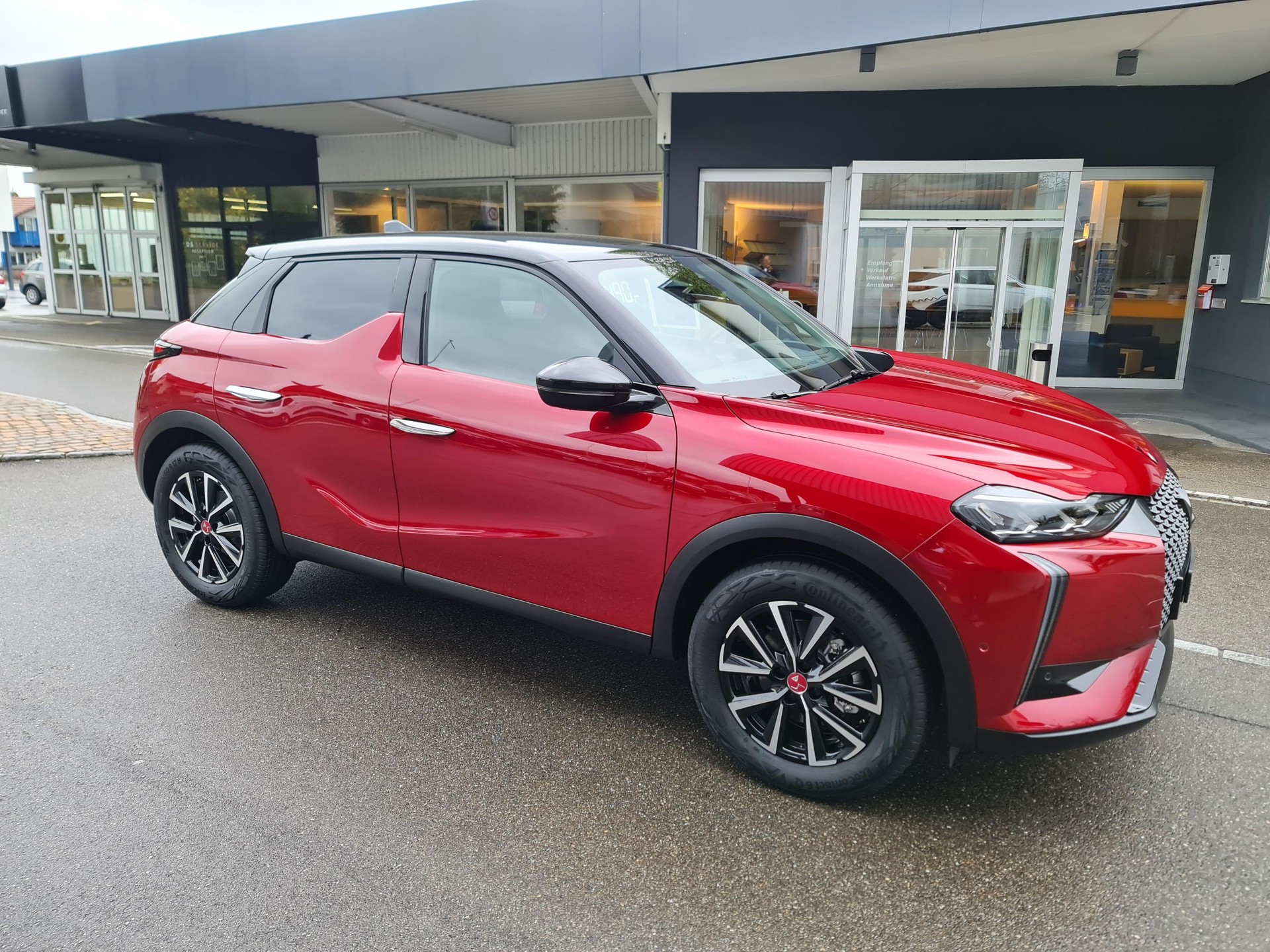 DS AUTOMOBILES 3 Crossback E-Tense Ligne Noire-image-22
