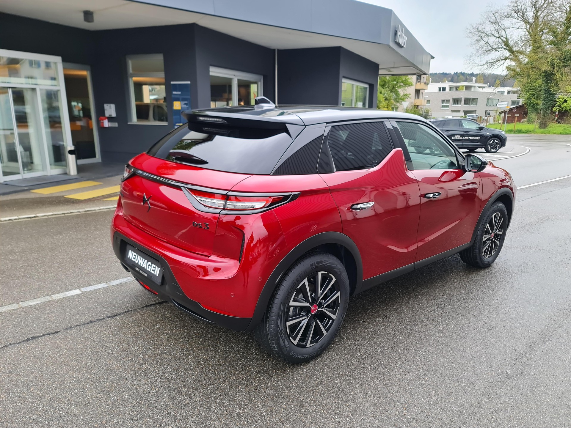 DS AUTOMOBILES 3 Crossback E-Tense Ligne Noire-image-24