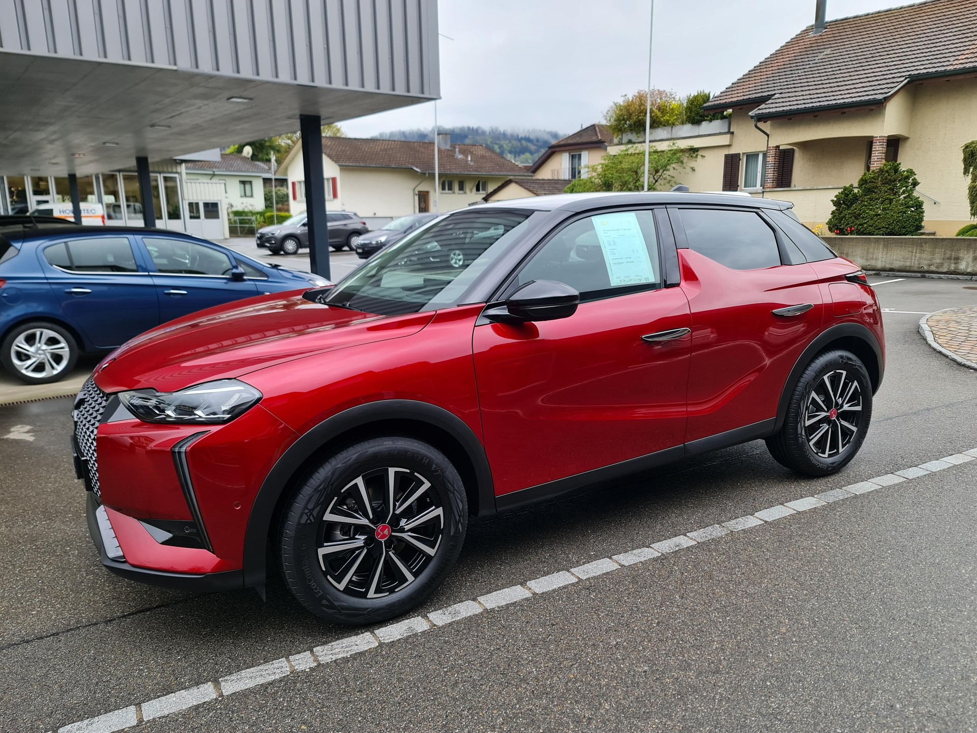 DS AUTOMOBILES 3 Crossback E-Tense Ligne Noire-image-28