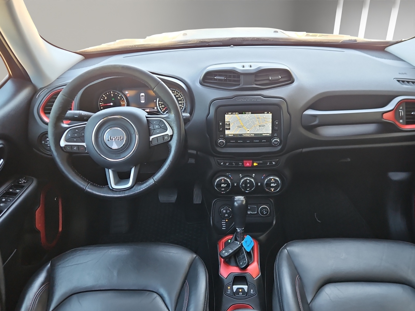 JEEP Renegade 2.0 CRD Trailhawk AWD + Low Range 9ATX-image-10