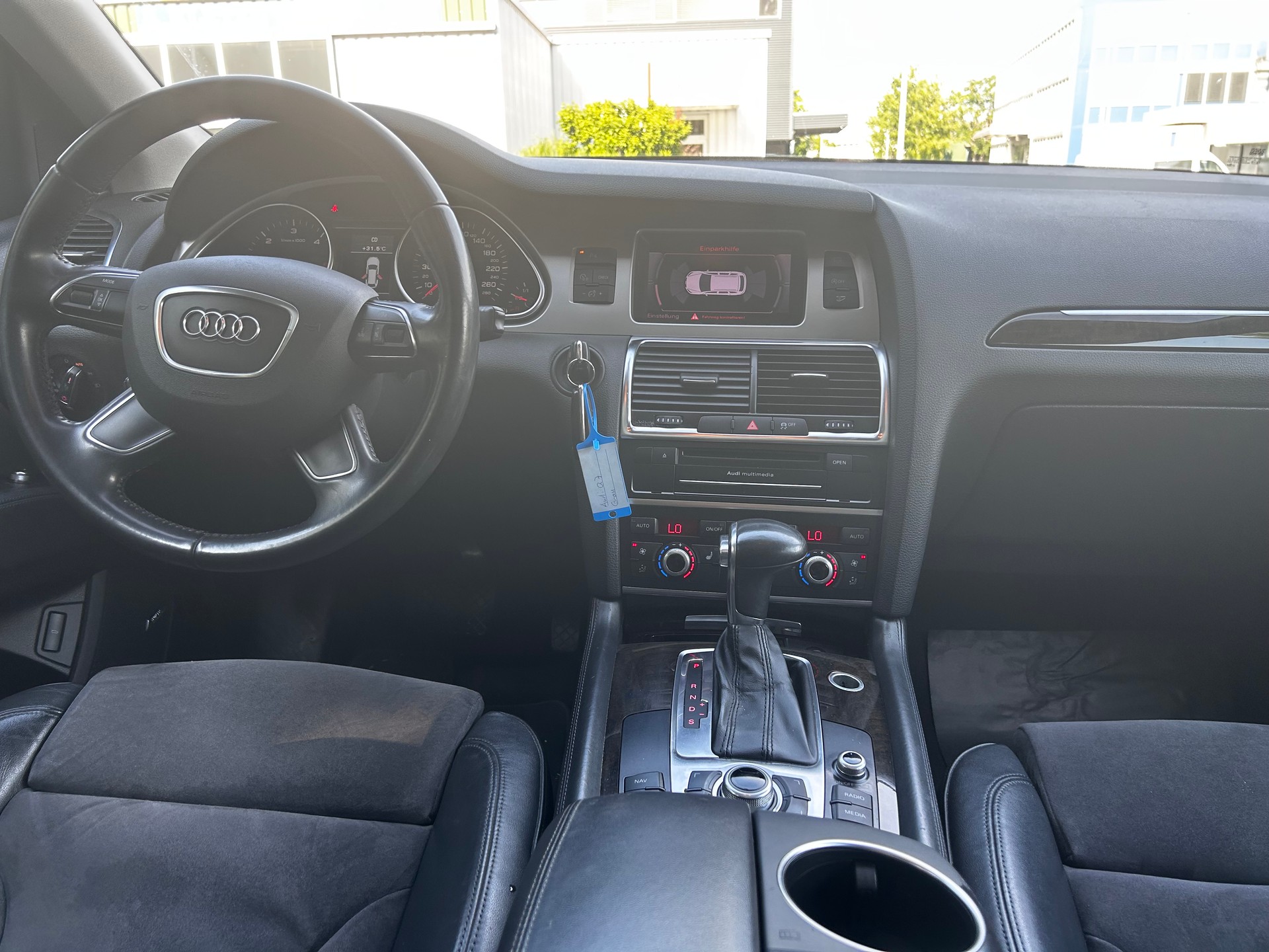 AUDI Q7 3.0 TDI addBlue quattro tiptronic-image-11