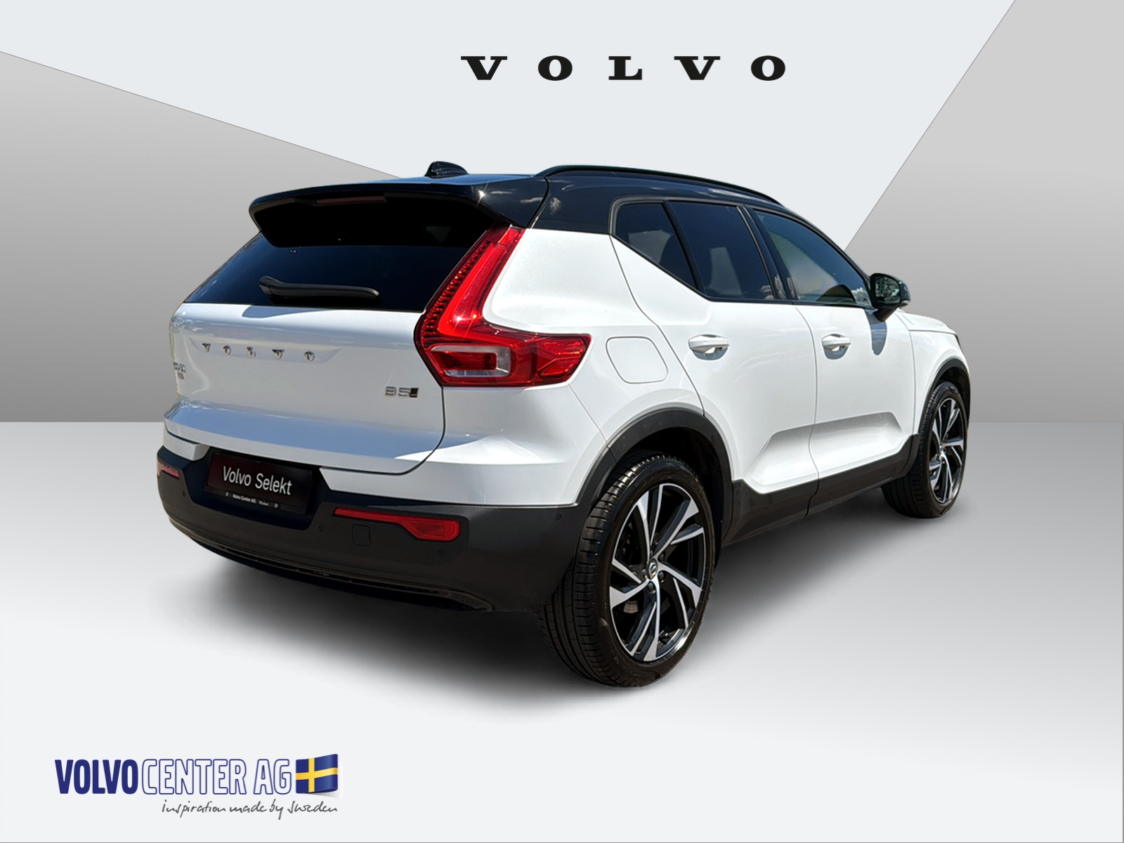VOLVO XC40 2.0 B5 MH R-Design AWD-showroom-element-3