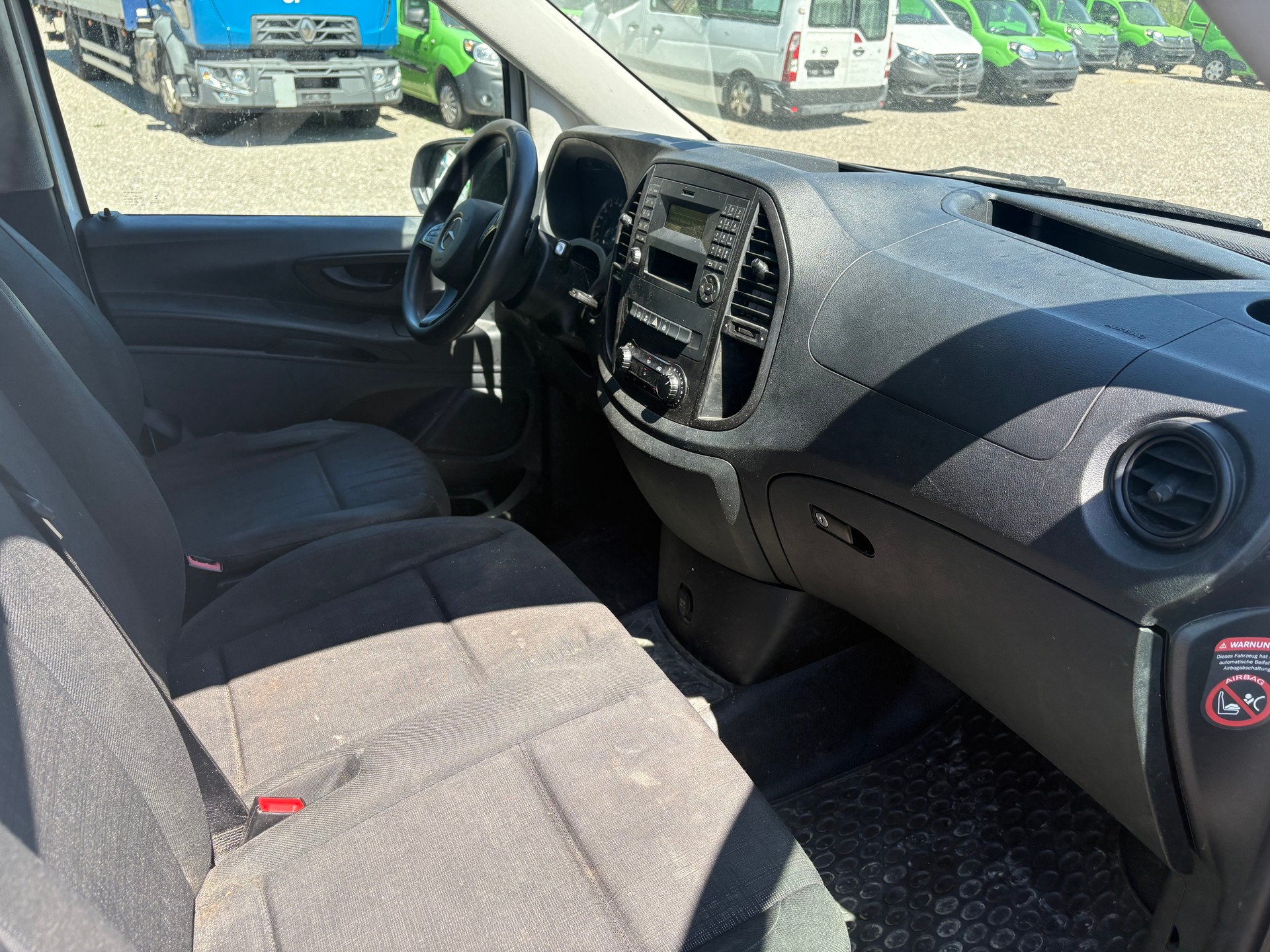 MERCEDES-BENZ Vito 114 BlueTEC L 4Matic 7G-Tronic Euro 6-image-9