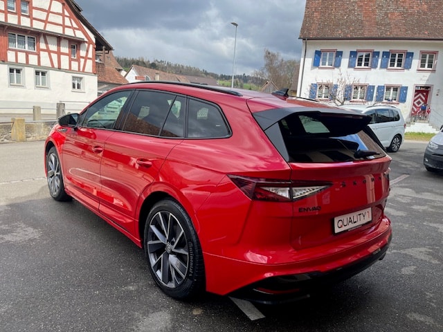 SKODA Enyaq iV 80x SportLine - SoH 92%-showroom-element-3