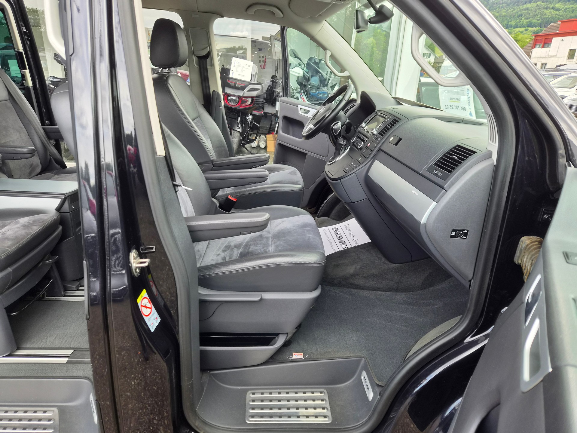 VW T5 Multivan 2.0 Bi-TDI CR HL Last Ed. 40Motion DSG 7 Sitzplätze-image-9