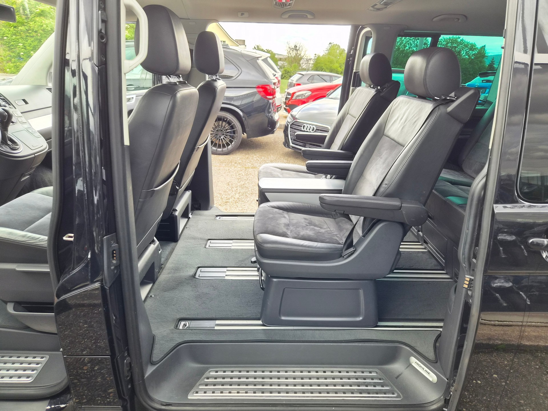 VW T5 Multivan 2.0 Bi-TDI CR HL Last Ed. 40Motion DSG 7 Sitzplätze-image-8