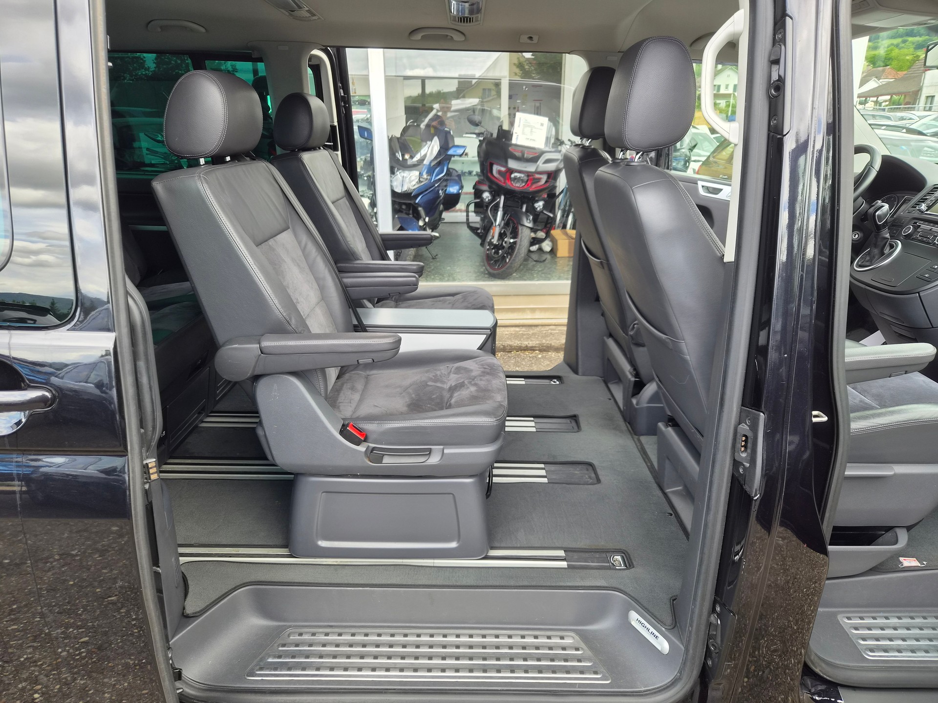 VW T5 Multivan 2.0 Bi-TDI CR HL Last Ed. 40Motion DSG 7 Sitzplätze-image-10