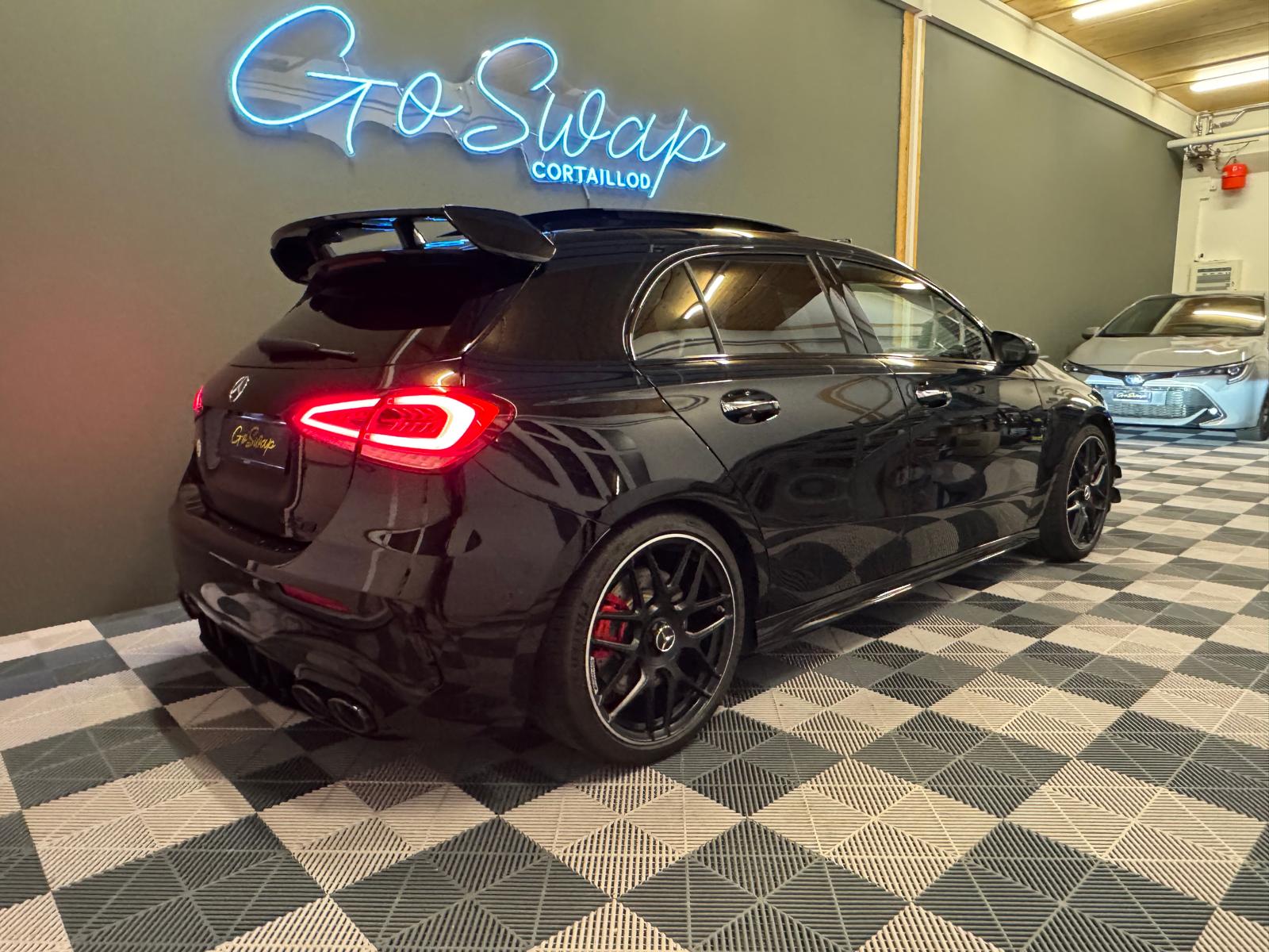 MERCEDES-BENZ A 45 S AMG 4Matic+ Speedshift-image-5