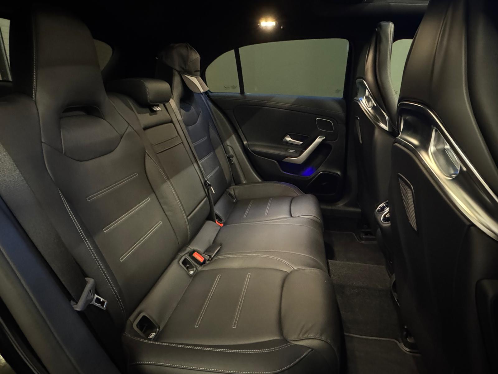MERCEDES-BENZ A 45 S AMG 4Matic+ Speedshift-image-11