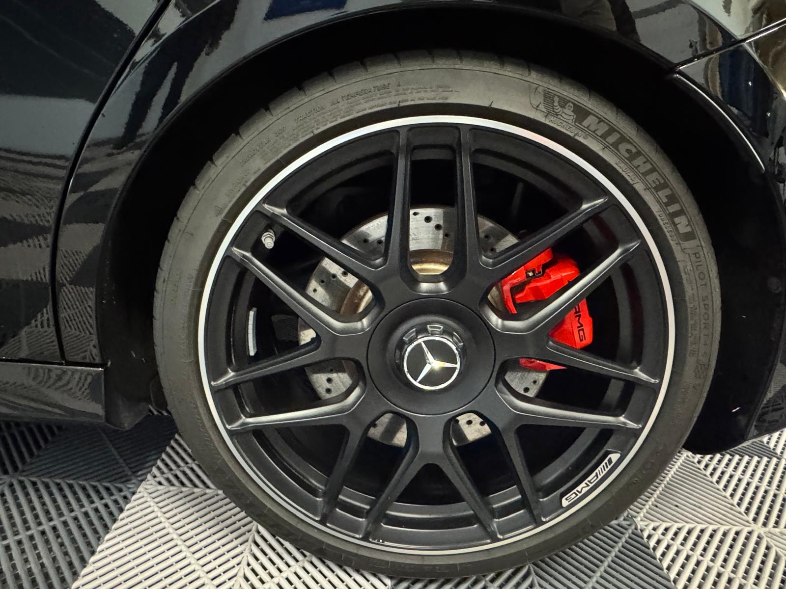 MERCEDES-BENZ A 45 S AMG 4Matic+ Speedshift-image-27