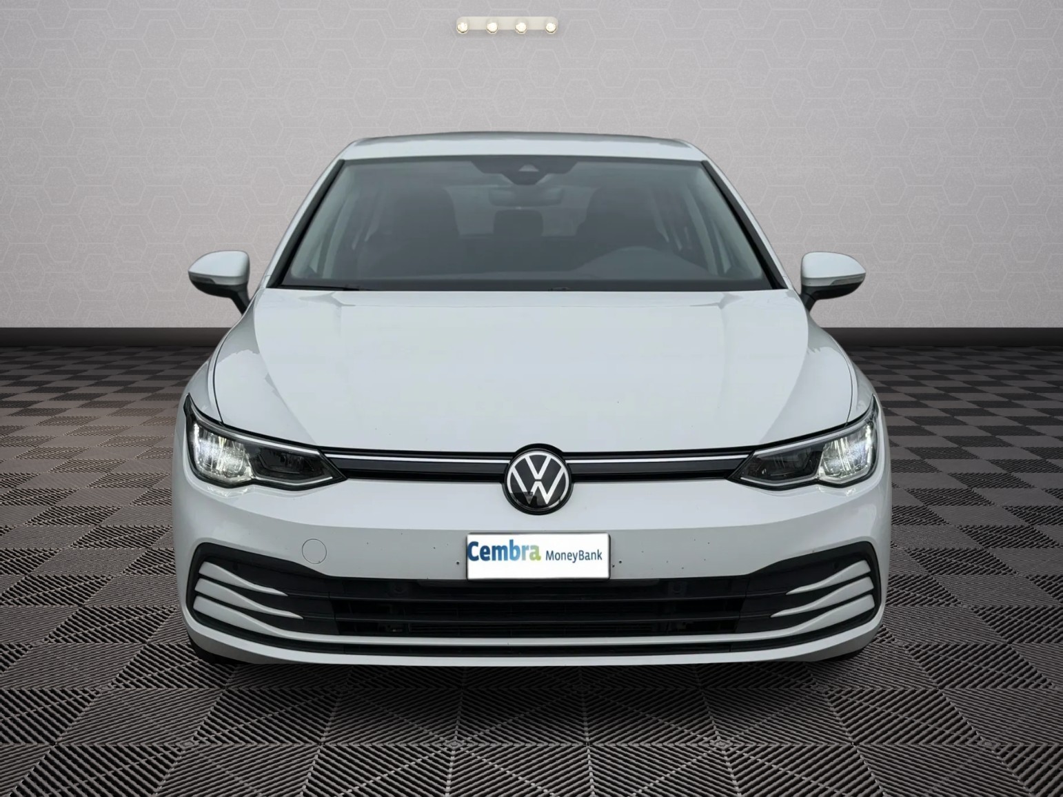 VW Golf Variant 2.0 TDI Life DSG-showroom-element-1