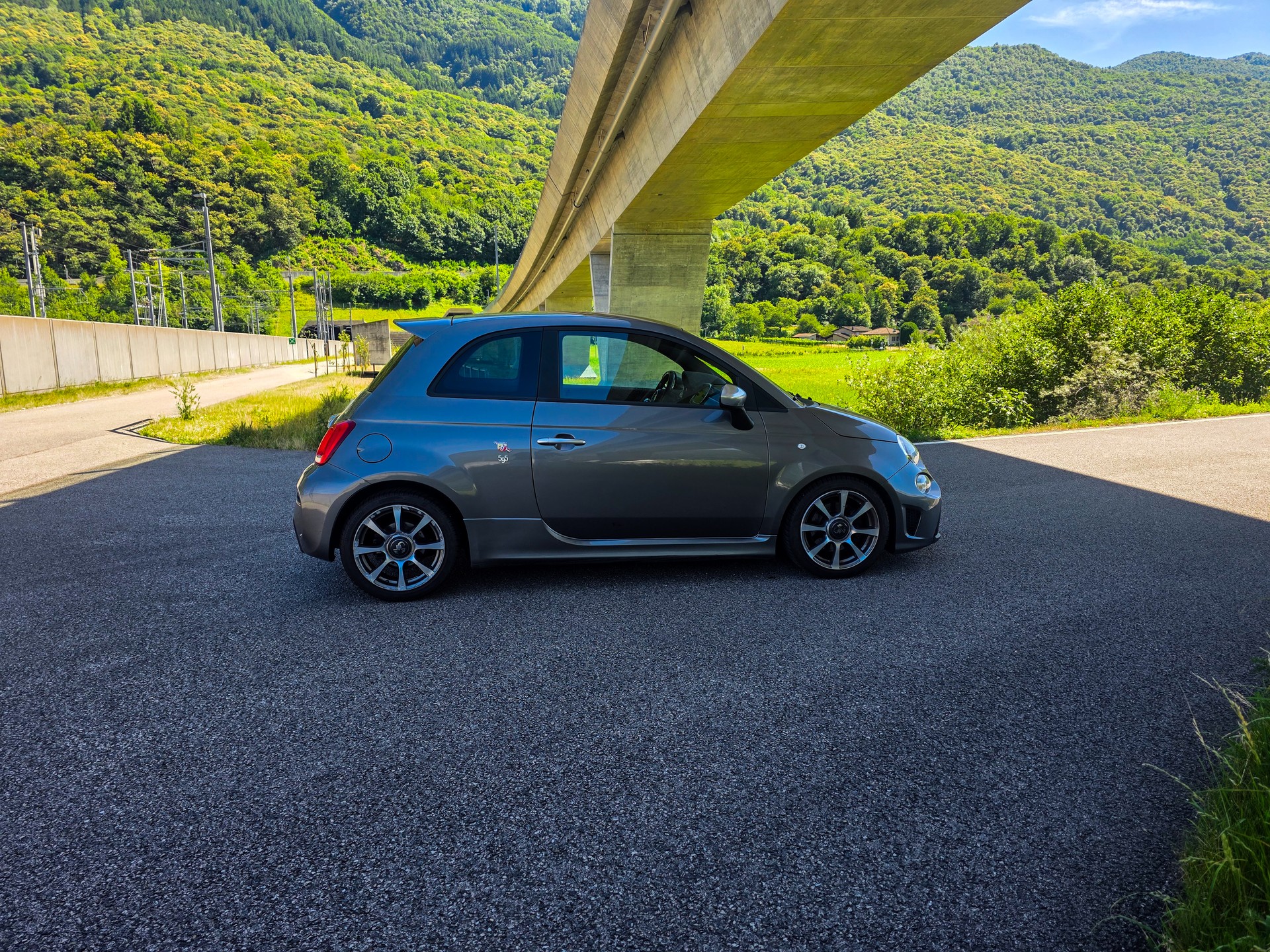 FIAT 595 1.4 16V Turbo Abarth Turismo-image-3