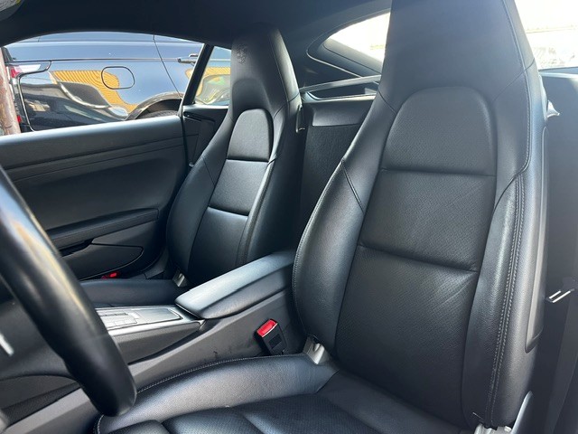 PORSCHE Cayman 2.7 Black Edition PDK-image-8