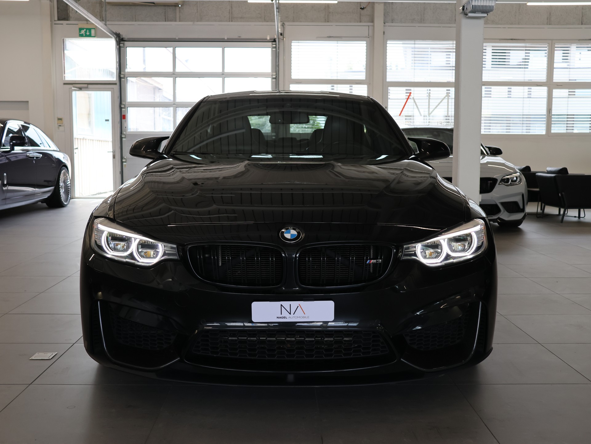 BMW M3 *360 Kamera* *Sitzheizung* *Shadowline Optik**-showroom-element-2