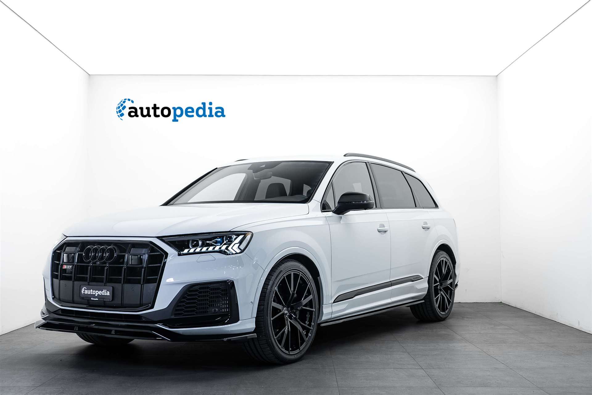 AUDI SQ7 4.0 TDI quattro tiptronic 7-Plätzer 435PS