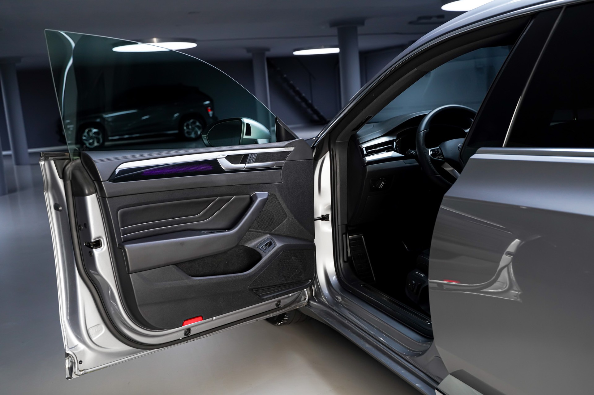VW Arteon SB 2.0 TDI R-Line DSG-image-8