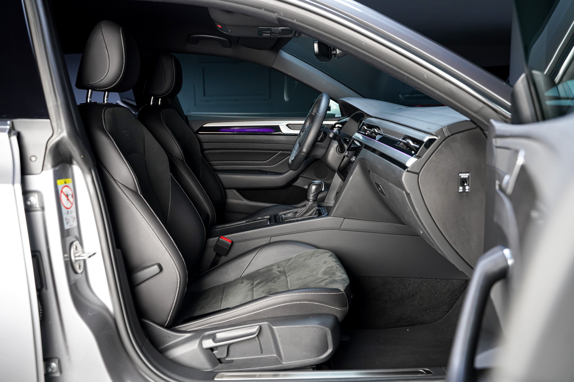 VW Arteon SB 2.0 TDI R-Line DSG-image-17