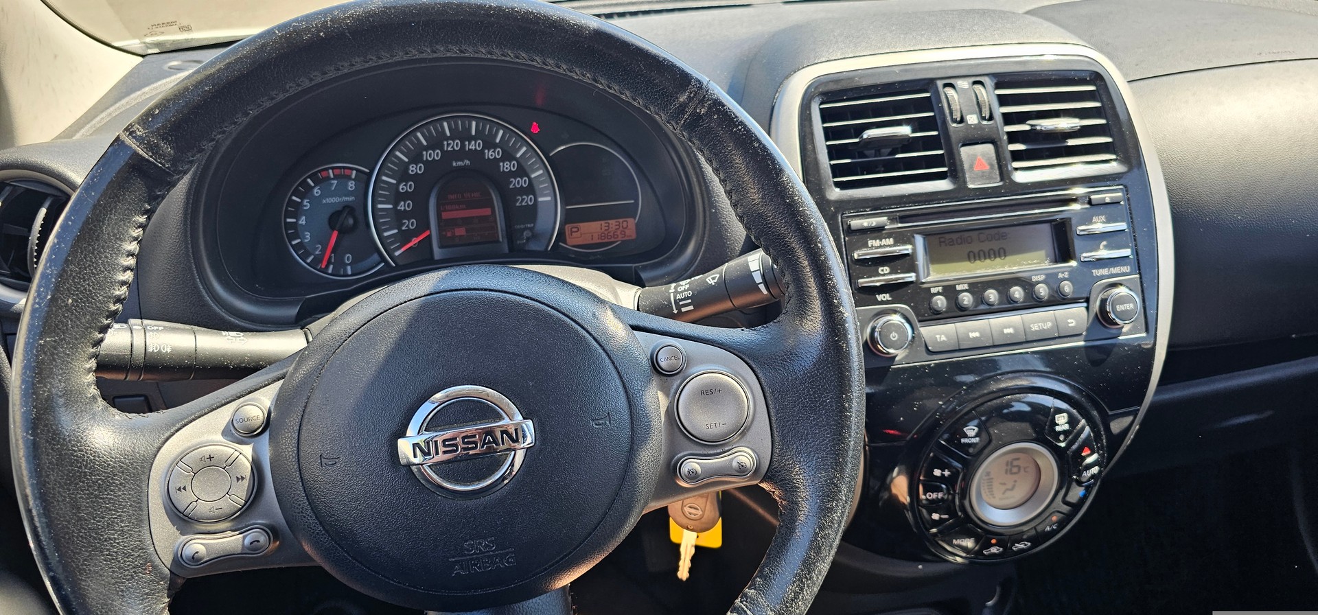 NISSAN Micra 1.2 acenta CVT-image-5