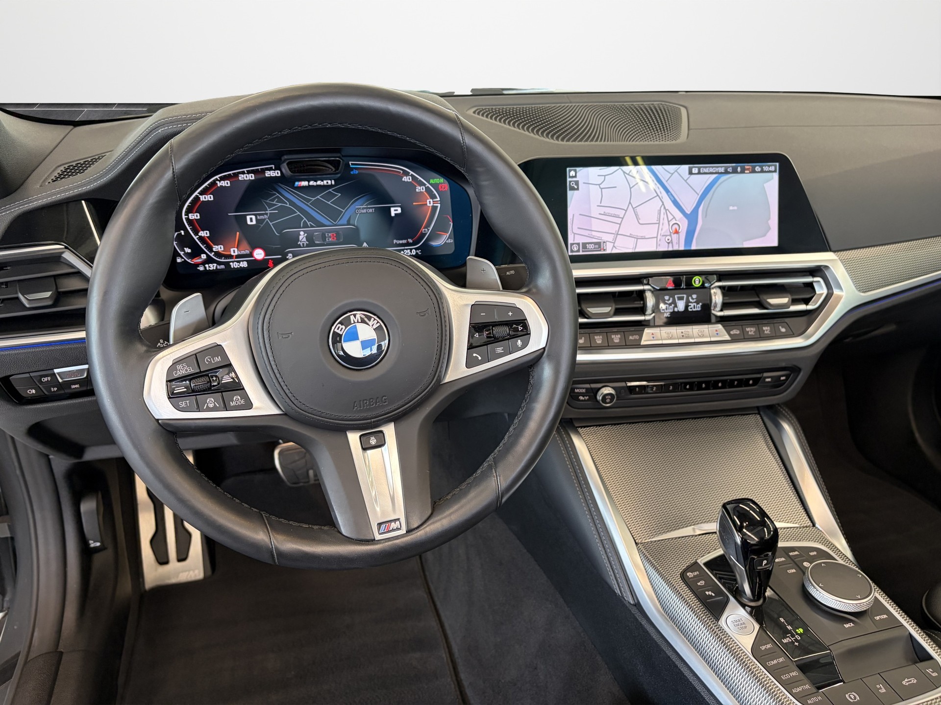 BMW M440i xDrive 48V Cabriolet Steptronic-image-10