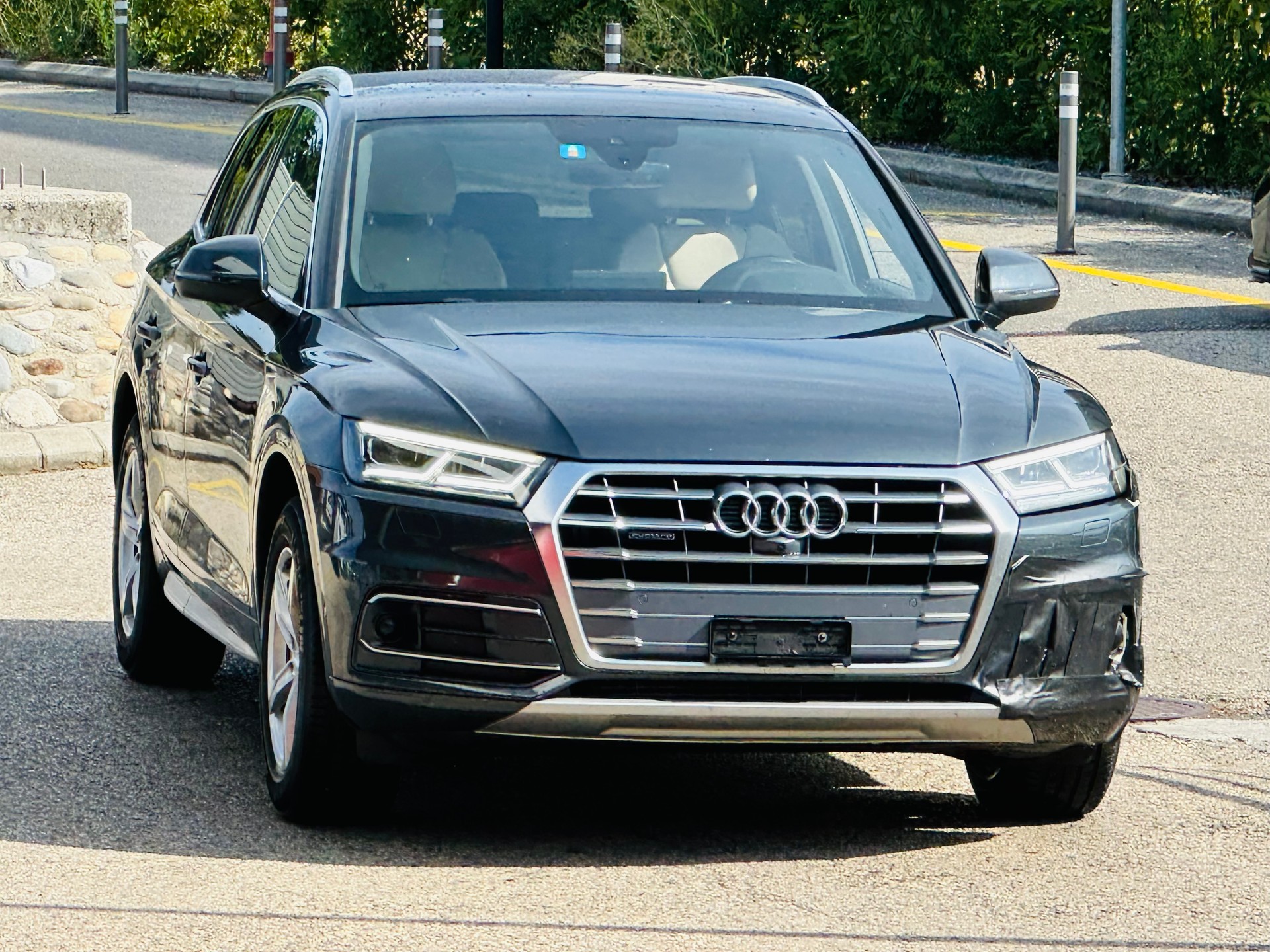 AUDI Q5 2.0 TFSI quattro tiptronic-showroom-element-1