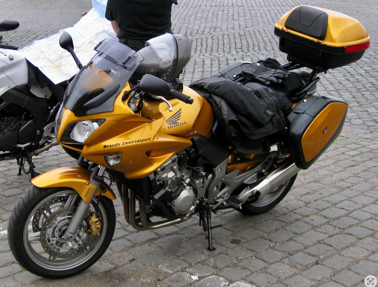 HONDA CBF 1000 ABS-image-4