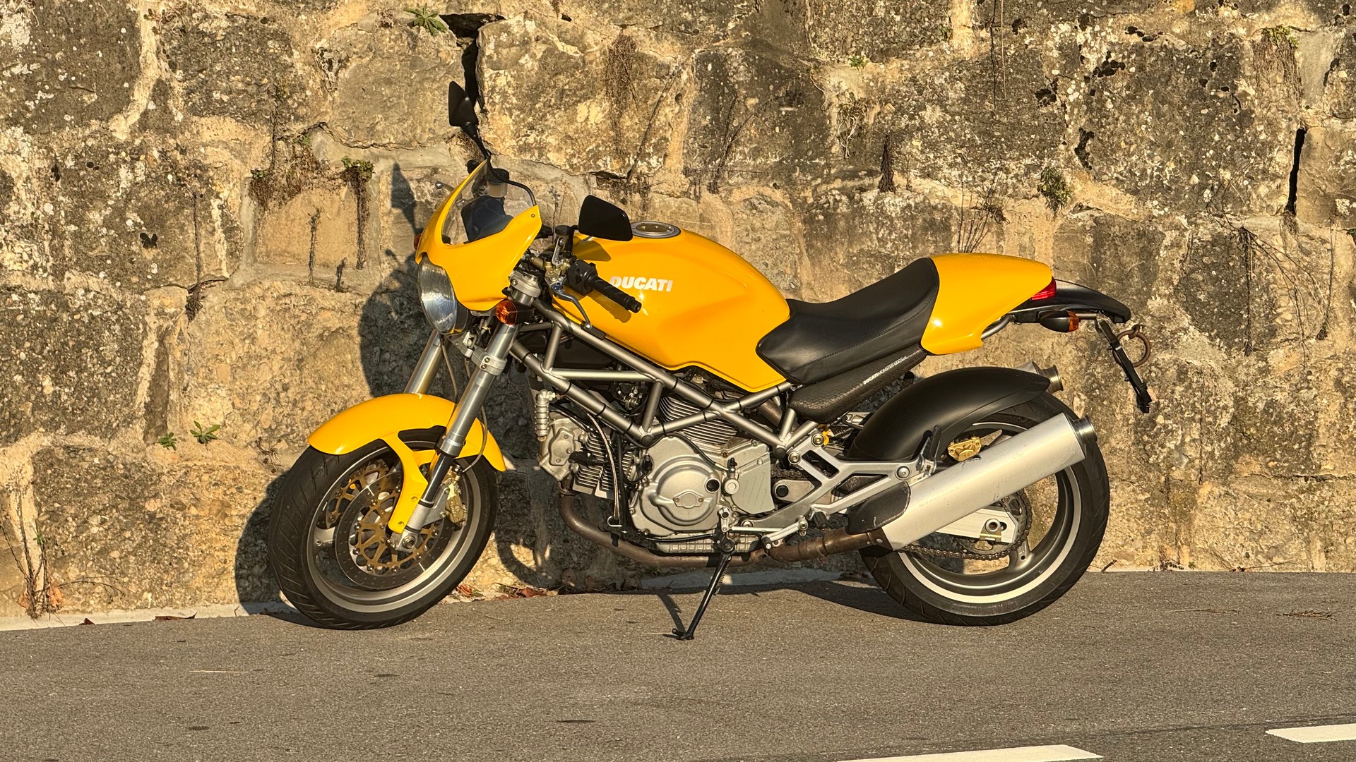 DUCATI Monster 1000 S i.e.-image-0