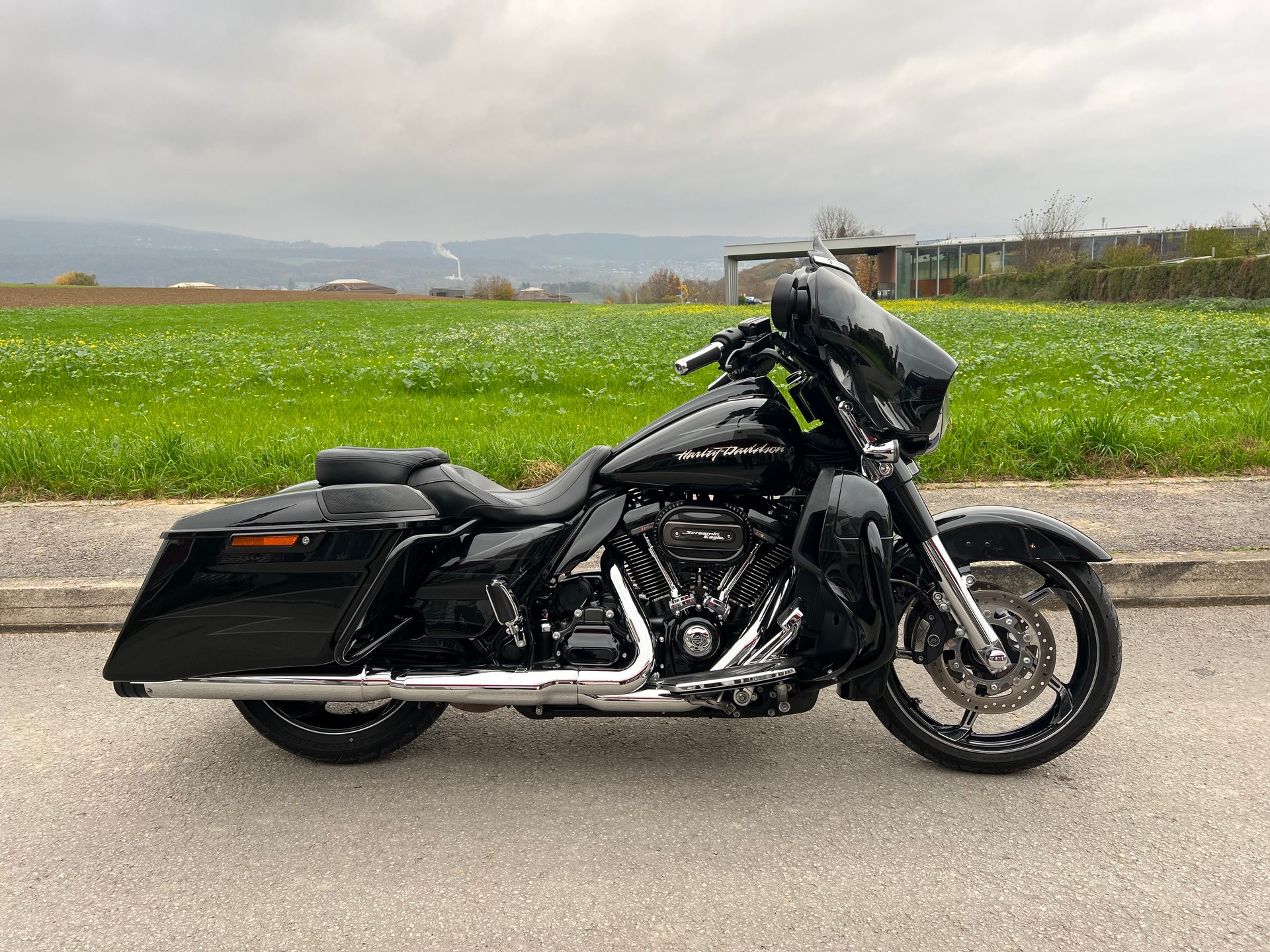 HARLEY-DAVIDSON FLHXSE Street Glide ABS CVO 114-image-1