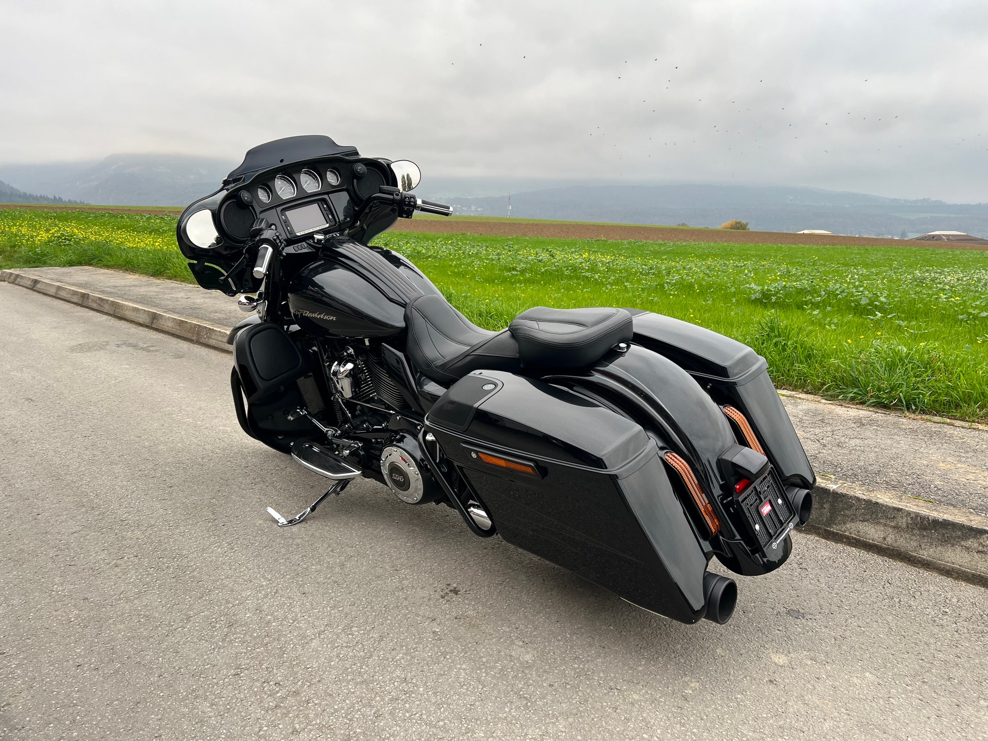 HARLEY-DAVIDSON FLHXSE Street Glide ABS CVO 114-image-2