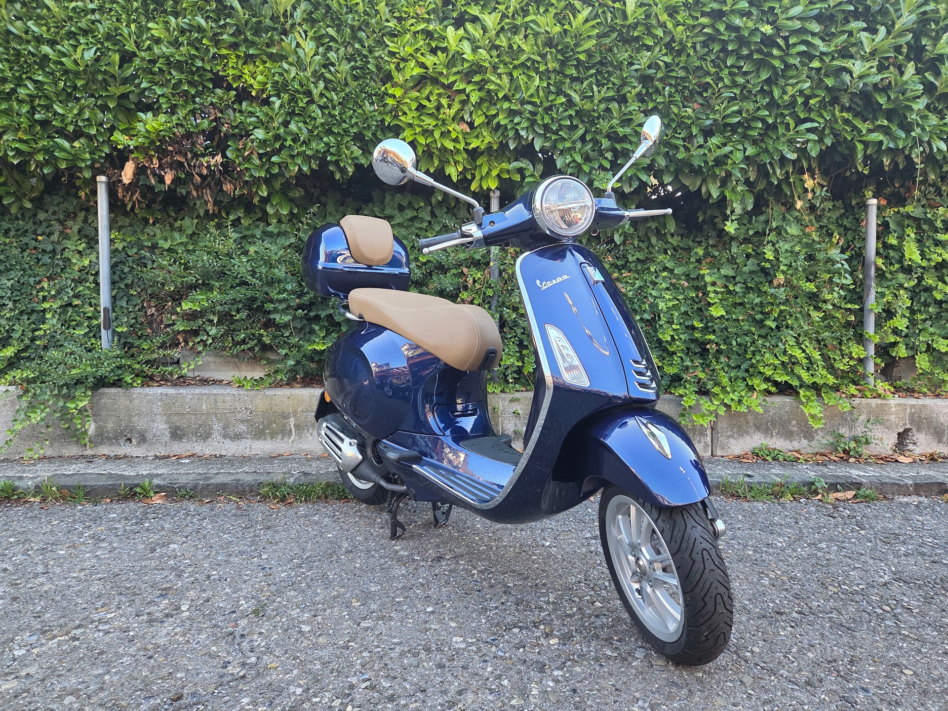 PIAGGIO Vespa 125 Primavera ABS-image-2