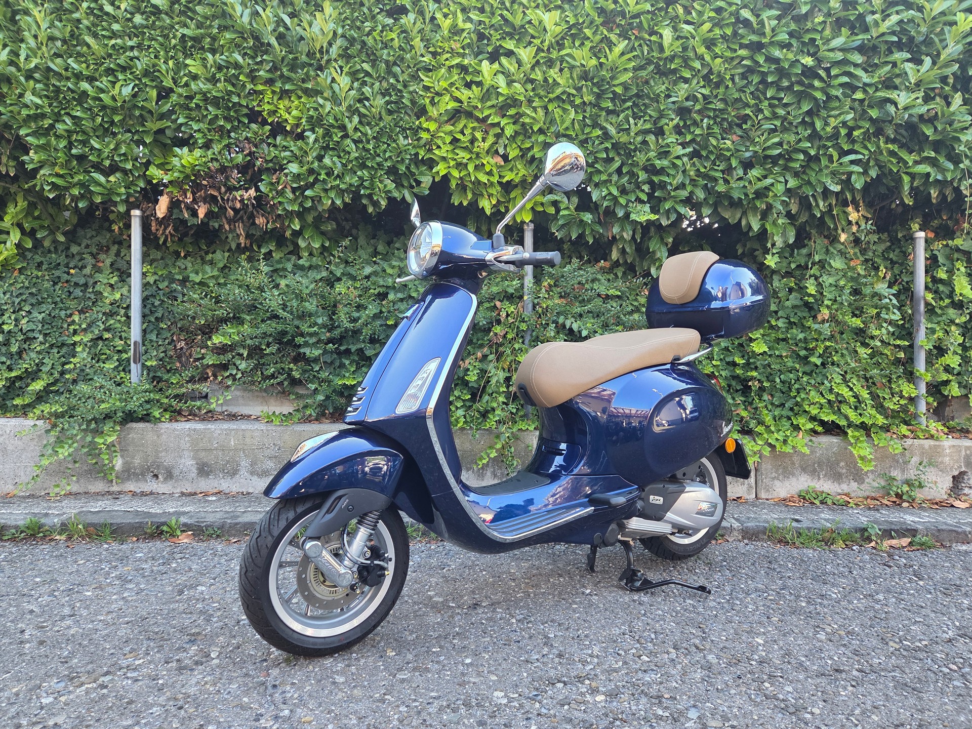 PIAGGIO Vespa 125 Primavera ABS-image-1