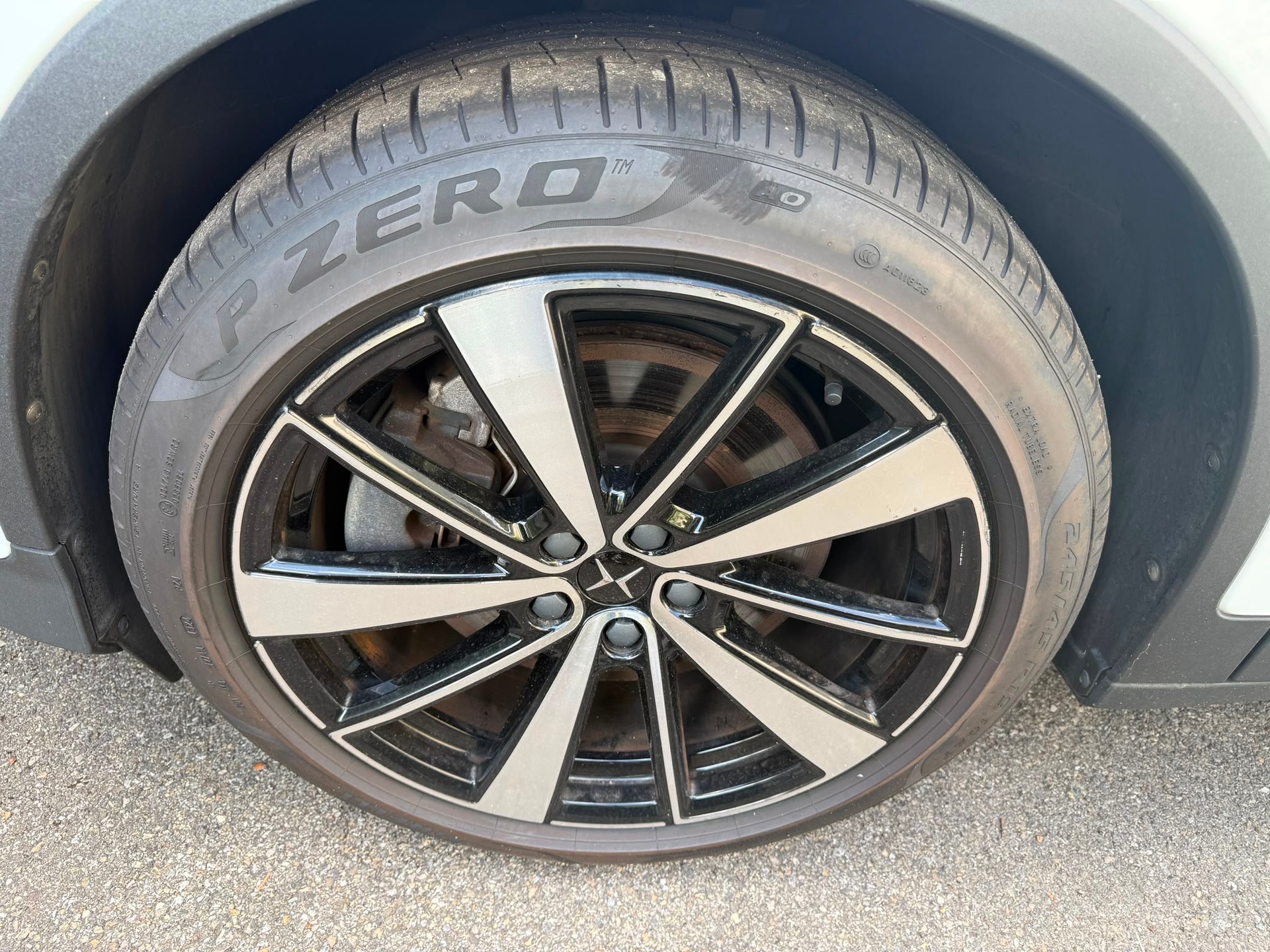 POLESTAR Polestar 2 Long Range Dual 78 kWh MY23-image-10