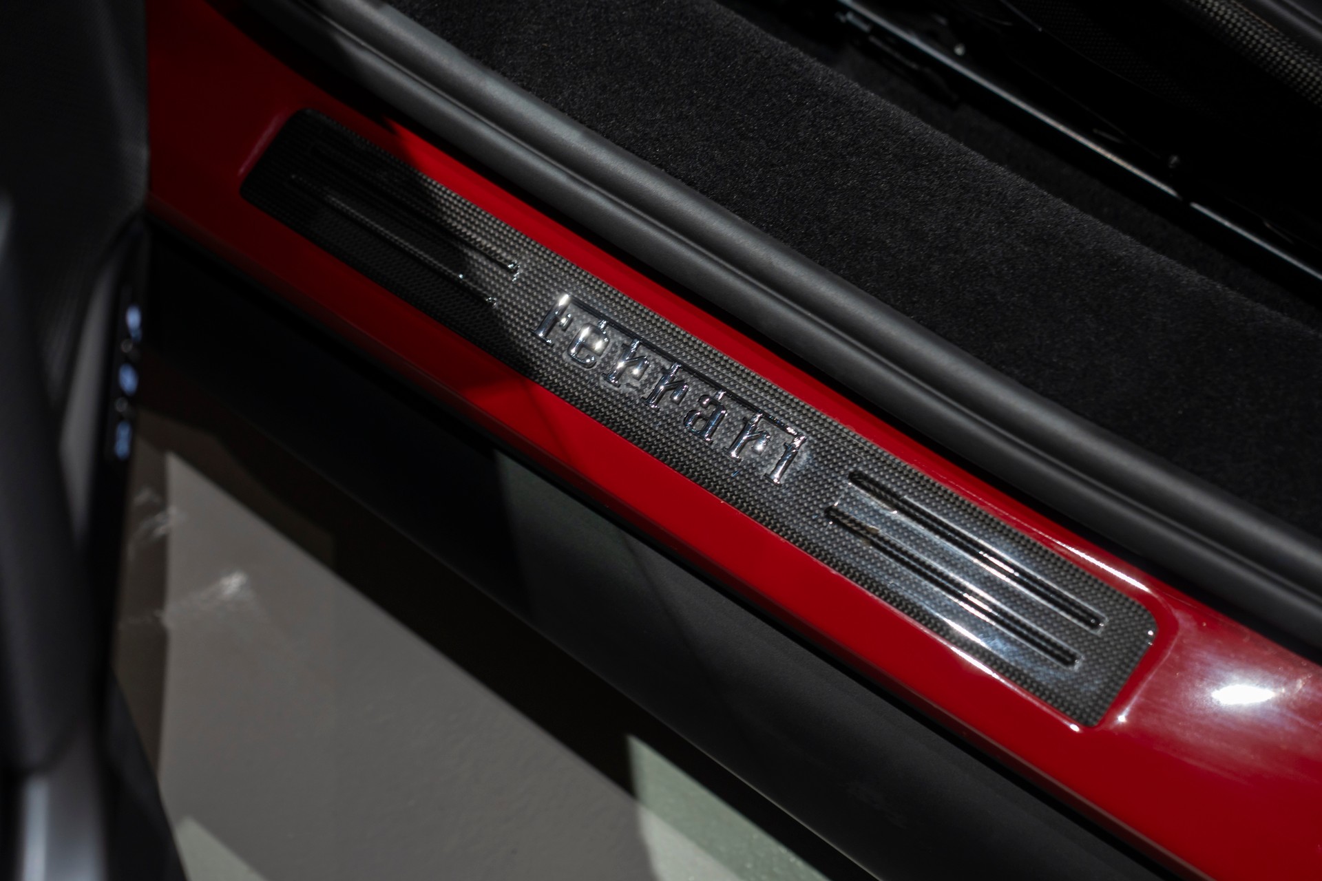 FERRARI 296 GTB-image-17