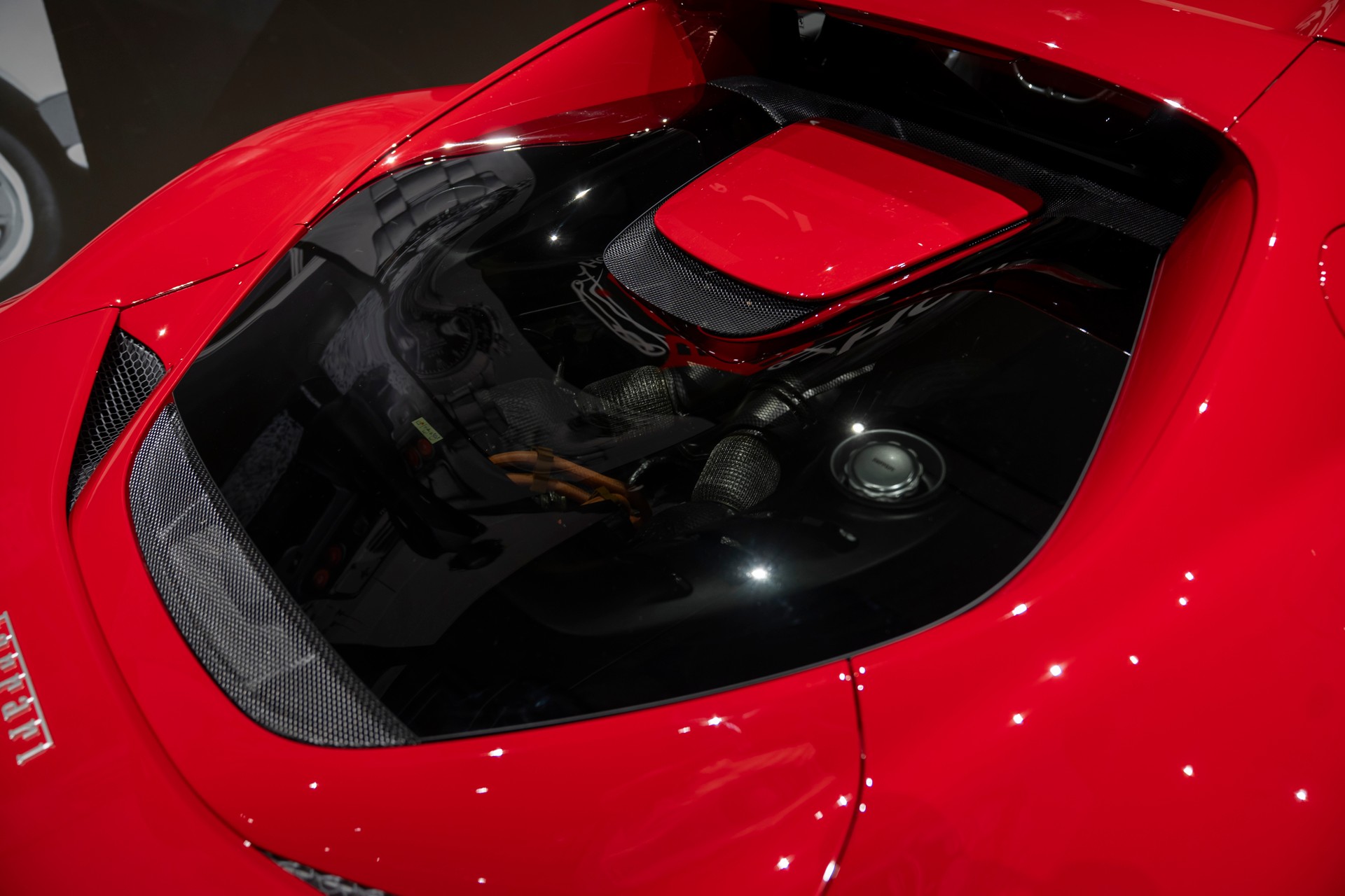 FERRARI 296 GTB-image-7