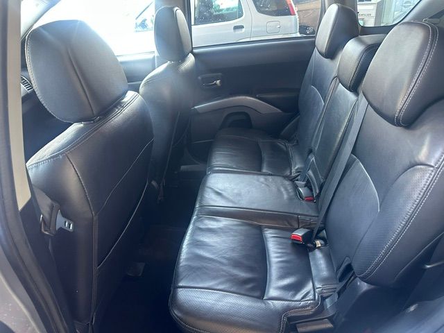 PEUGEOT 4007 2.2 HDi Platinum Edition-image-9